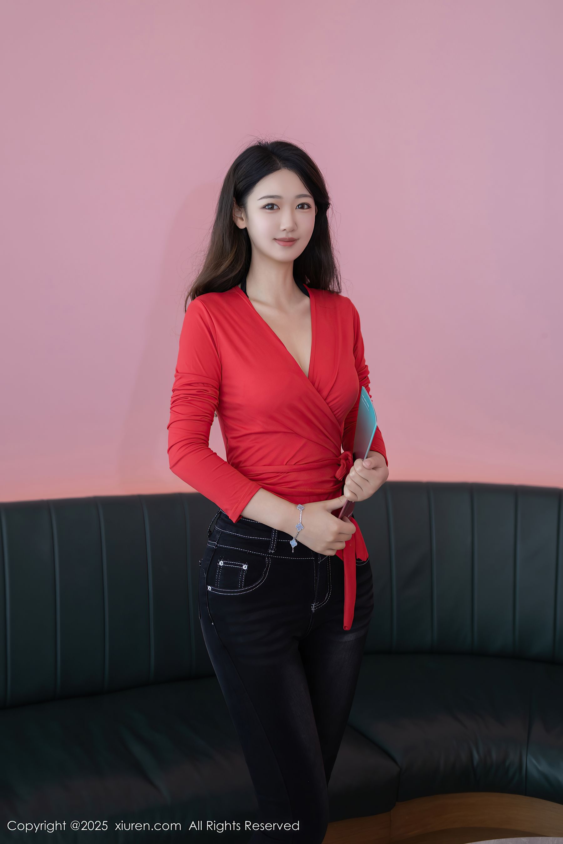 [秀人XiuRen] 2025.02.17 No.9894 唐安琪