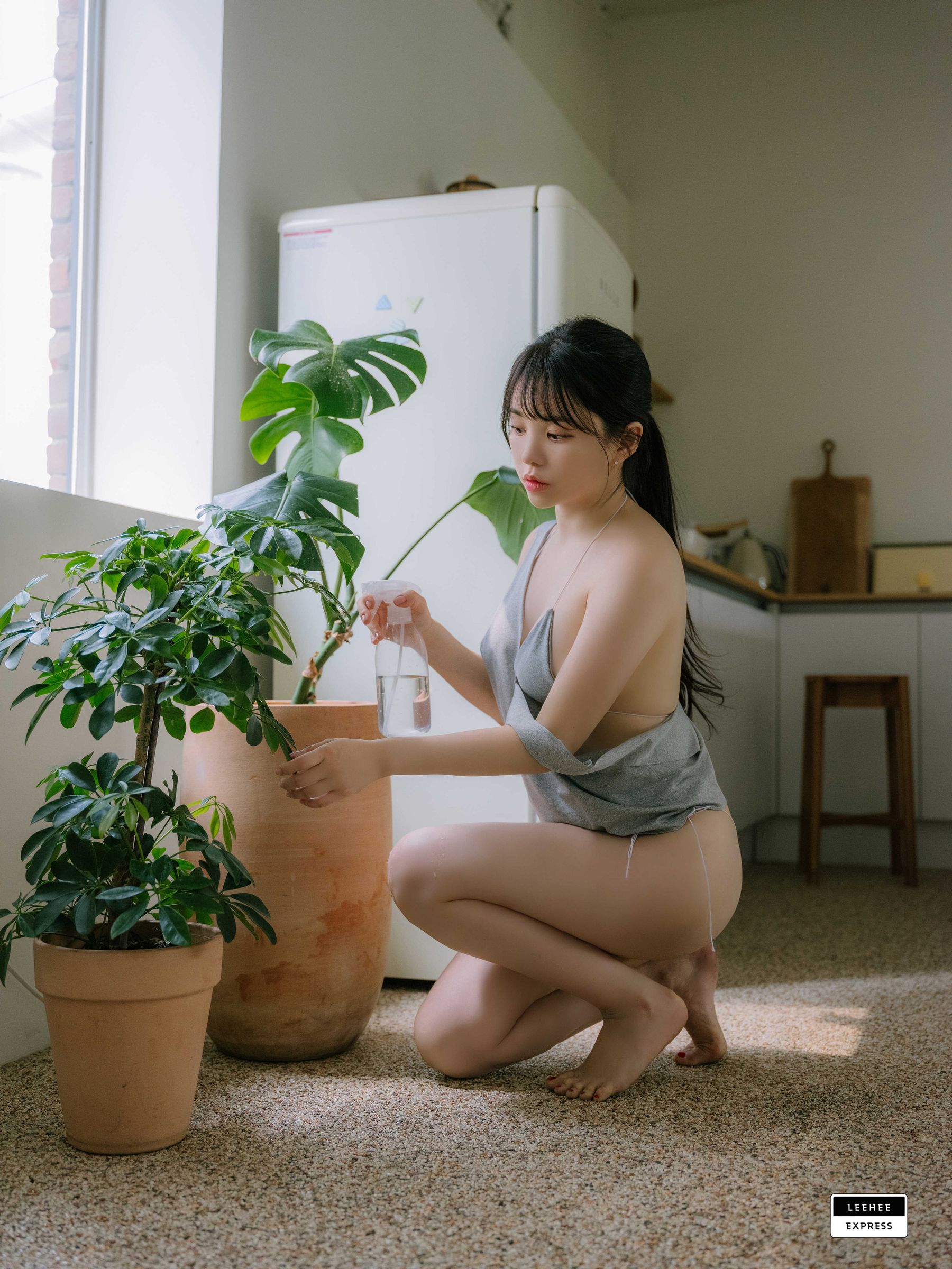 [LEEHEE EXPRESS] LEND-037 - Yuri