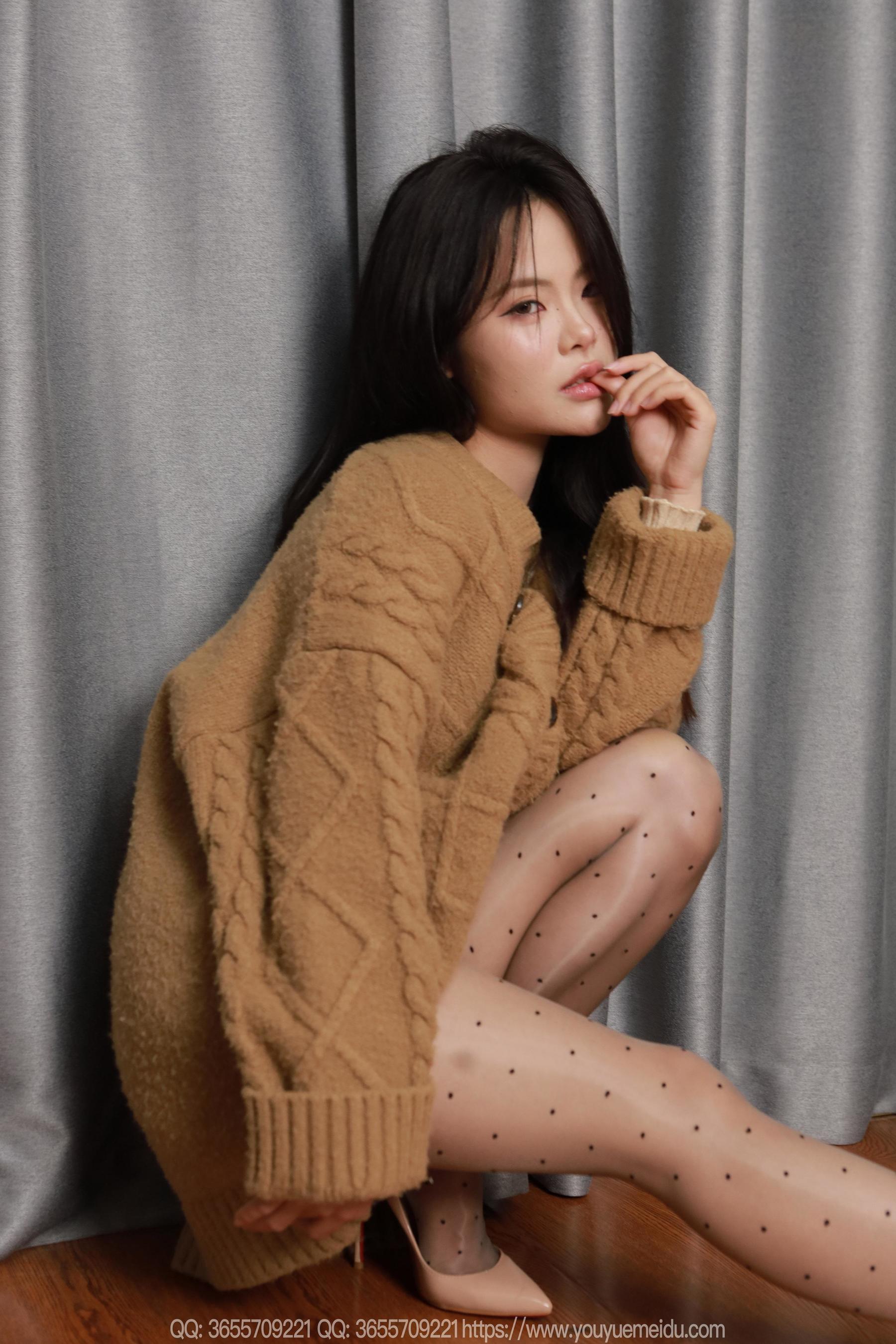 IESS异思趣向 - 模特： 兔兔 《吊带波点》