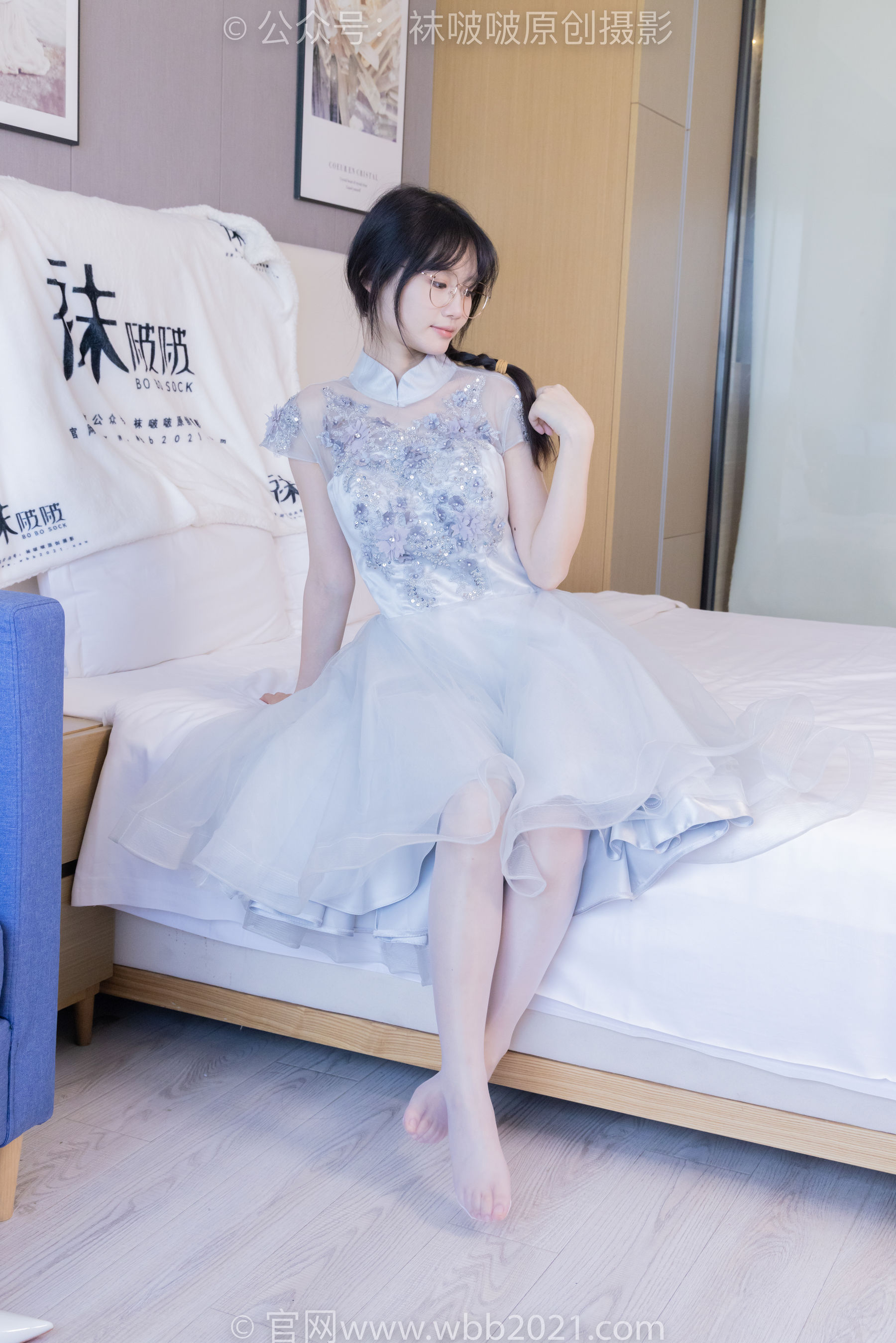 BoBoSocks袜啵啵 No.512 甜甜圈 - 高跟鞋、油亮薄白丝、袜踩奶油蛋糕剧情