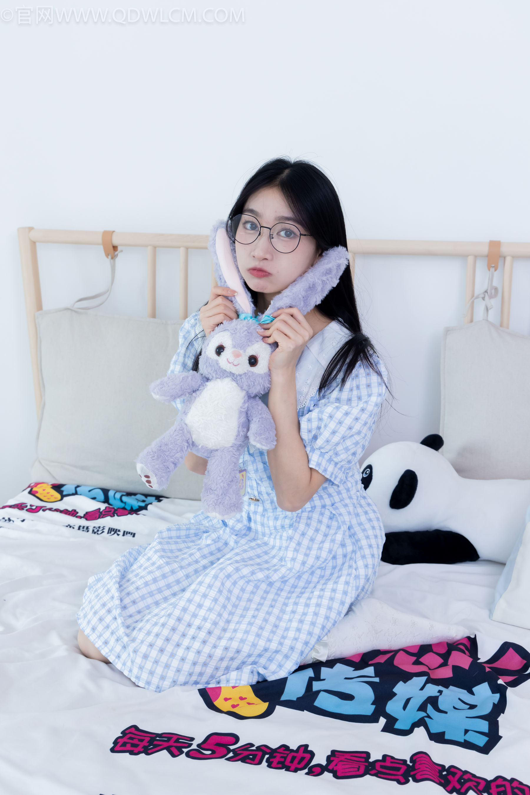 物恋传媒 No.2261 小影 -高跟鞋、白棉袜、薄肉丝