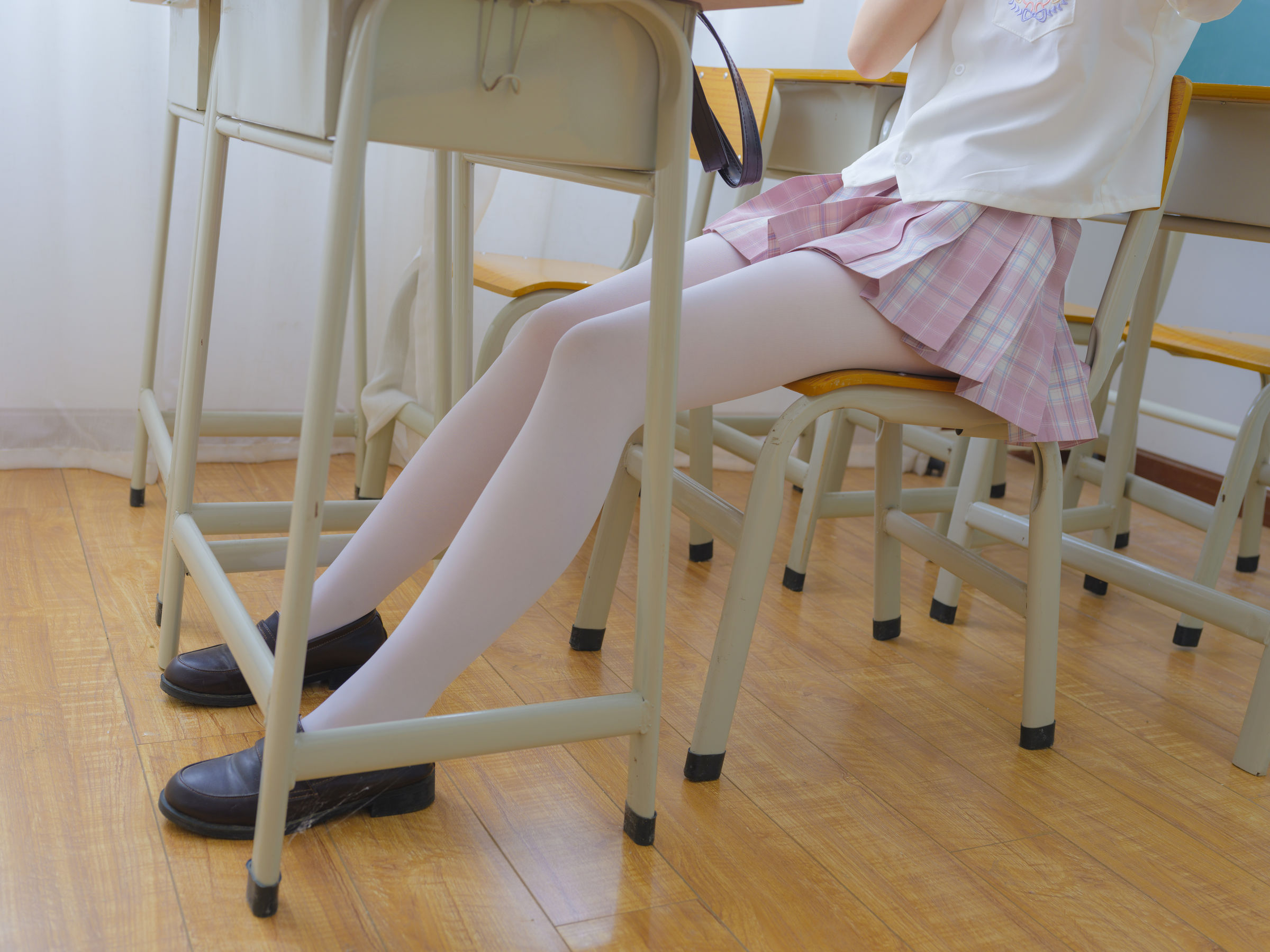 森萝财团写真 - 小圆 试拍 JKJK格子裙 50D