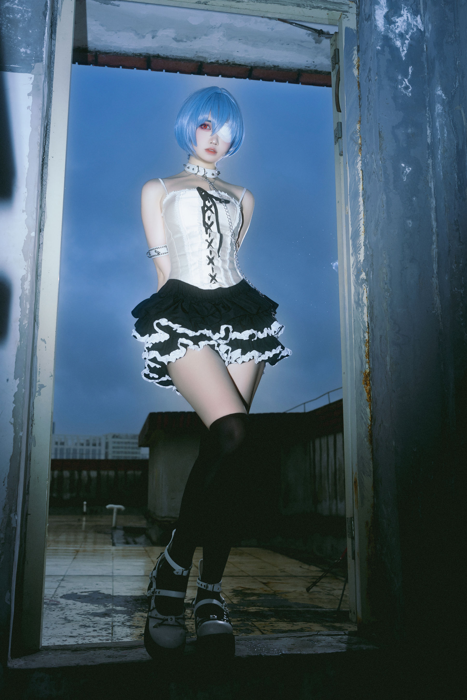 洛桑w伊梓 - 雨后天台