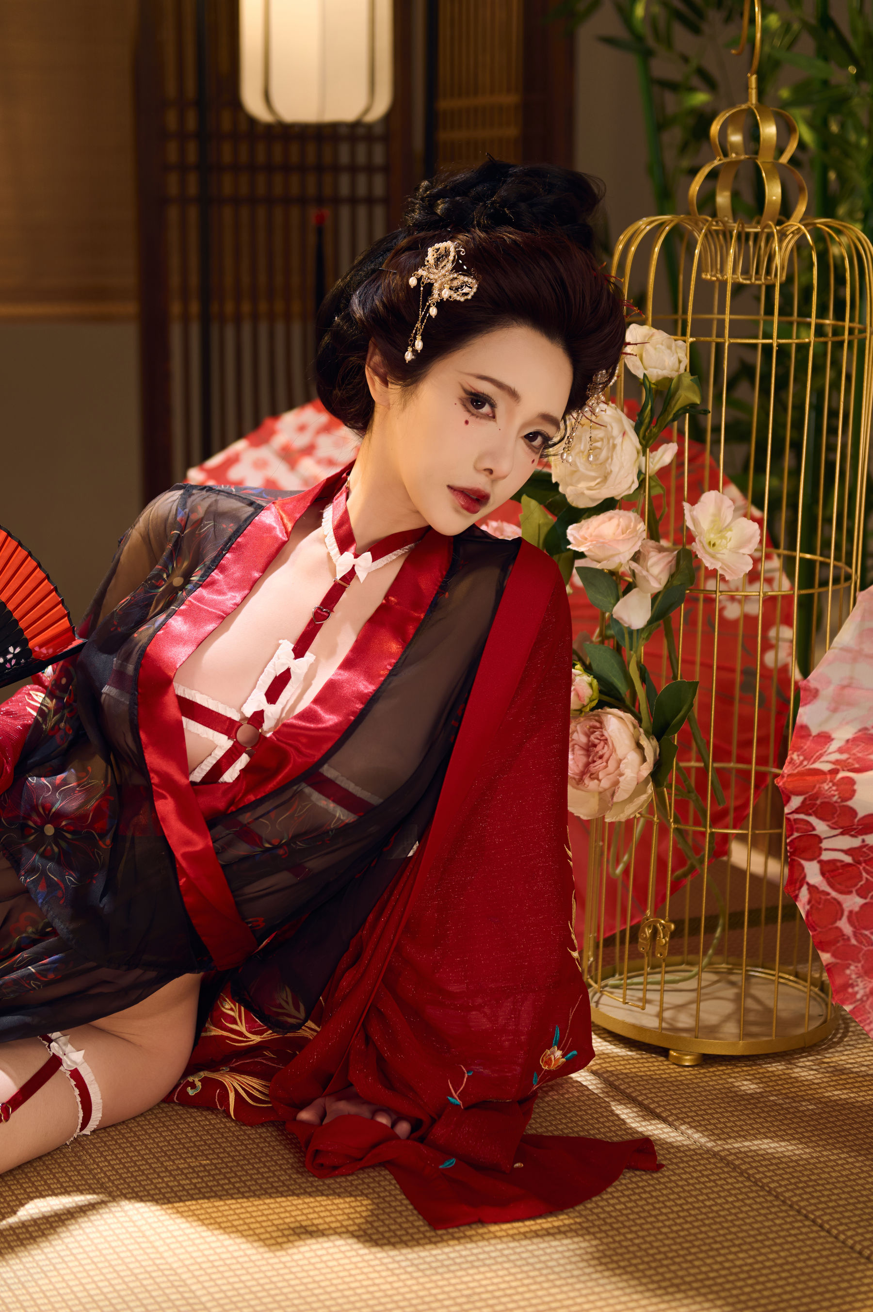 动漫博主雯妹 - 红袖添香