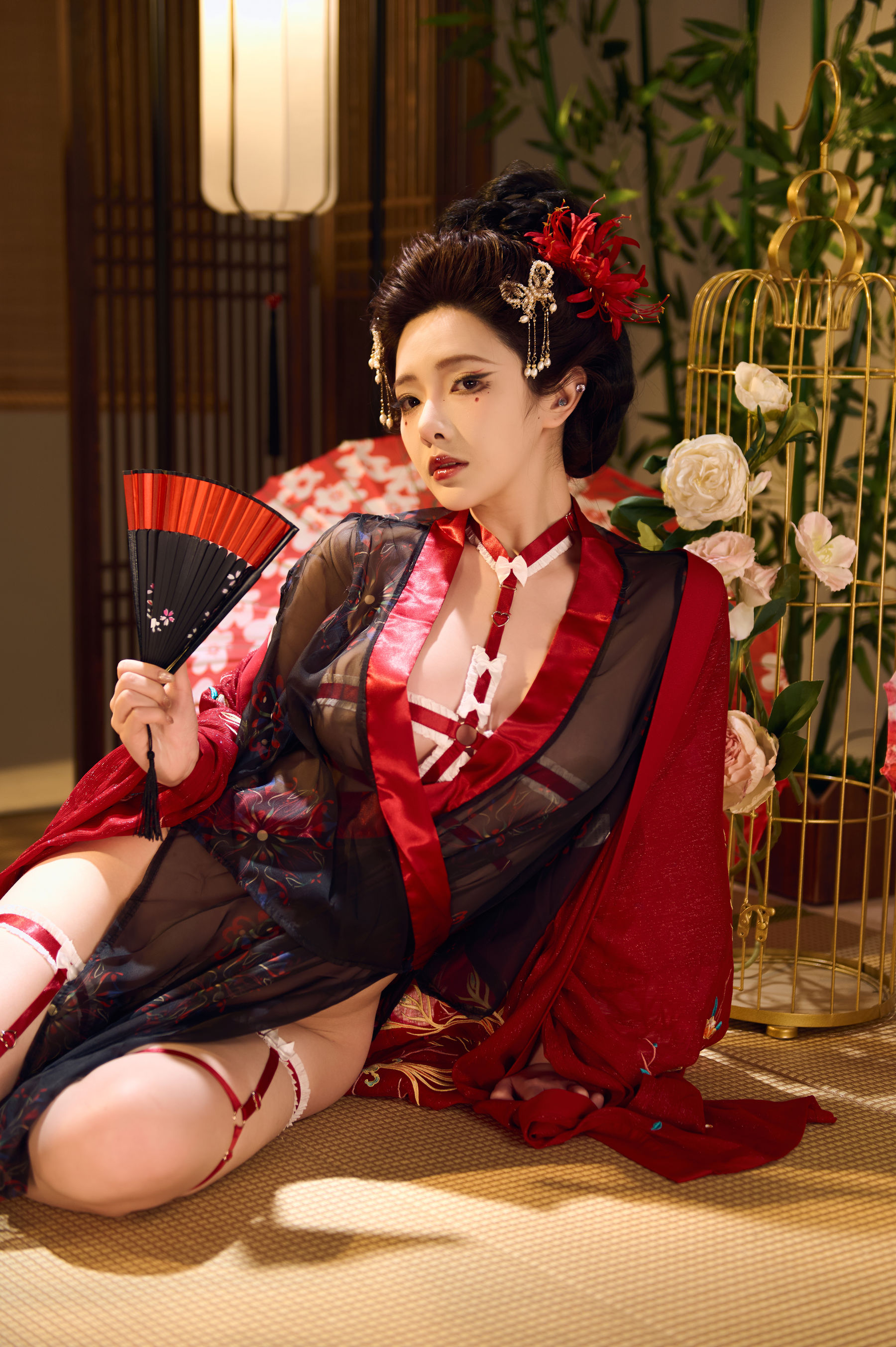 动漫博主雯妹 - 红袖添香