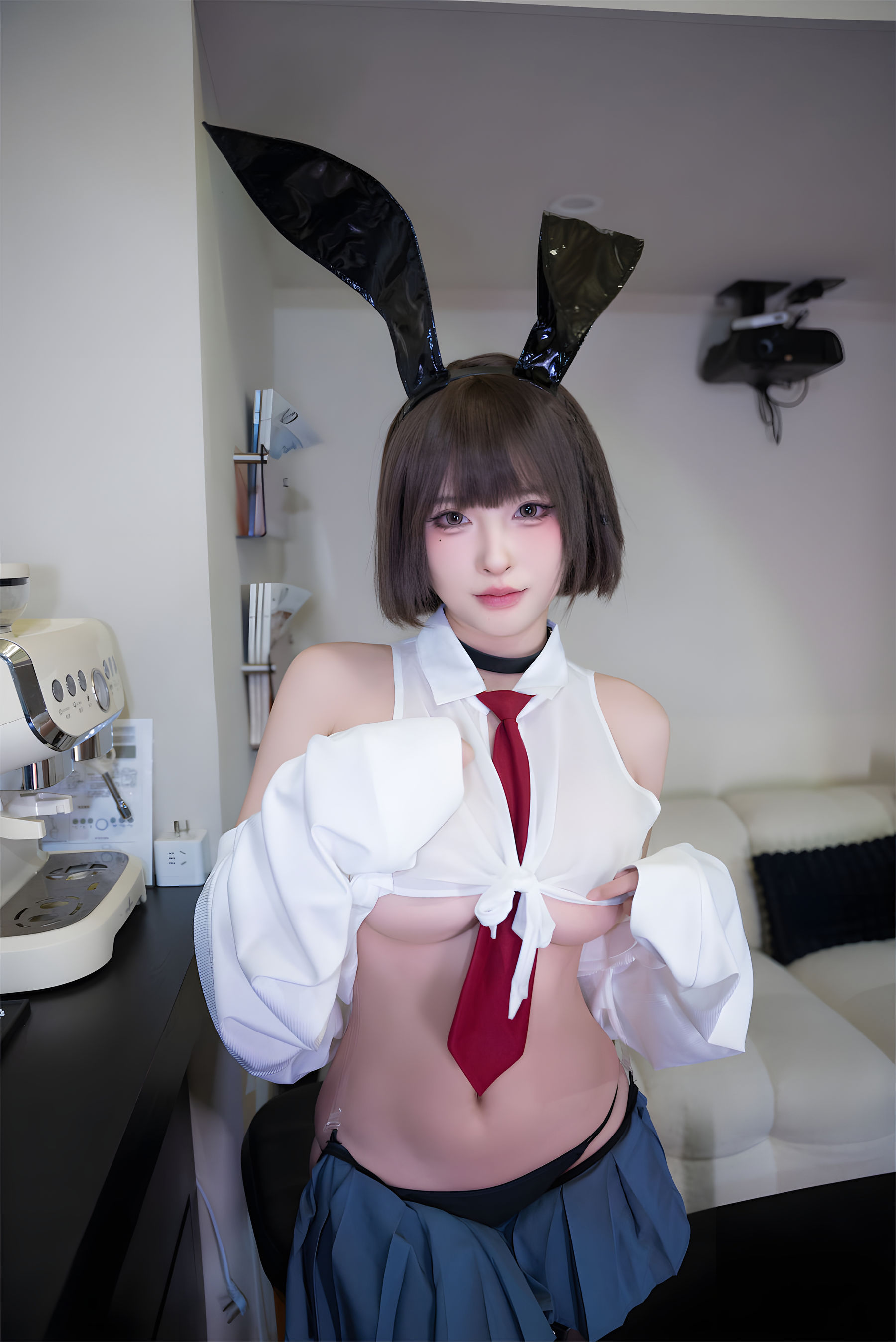 尤物清水由乃 - JK兔女郎