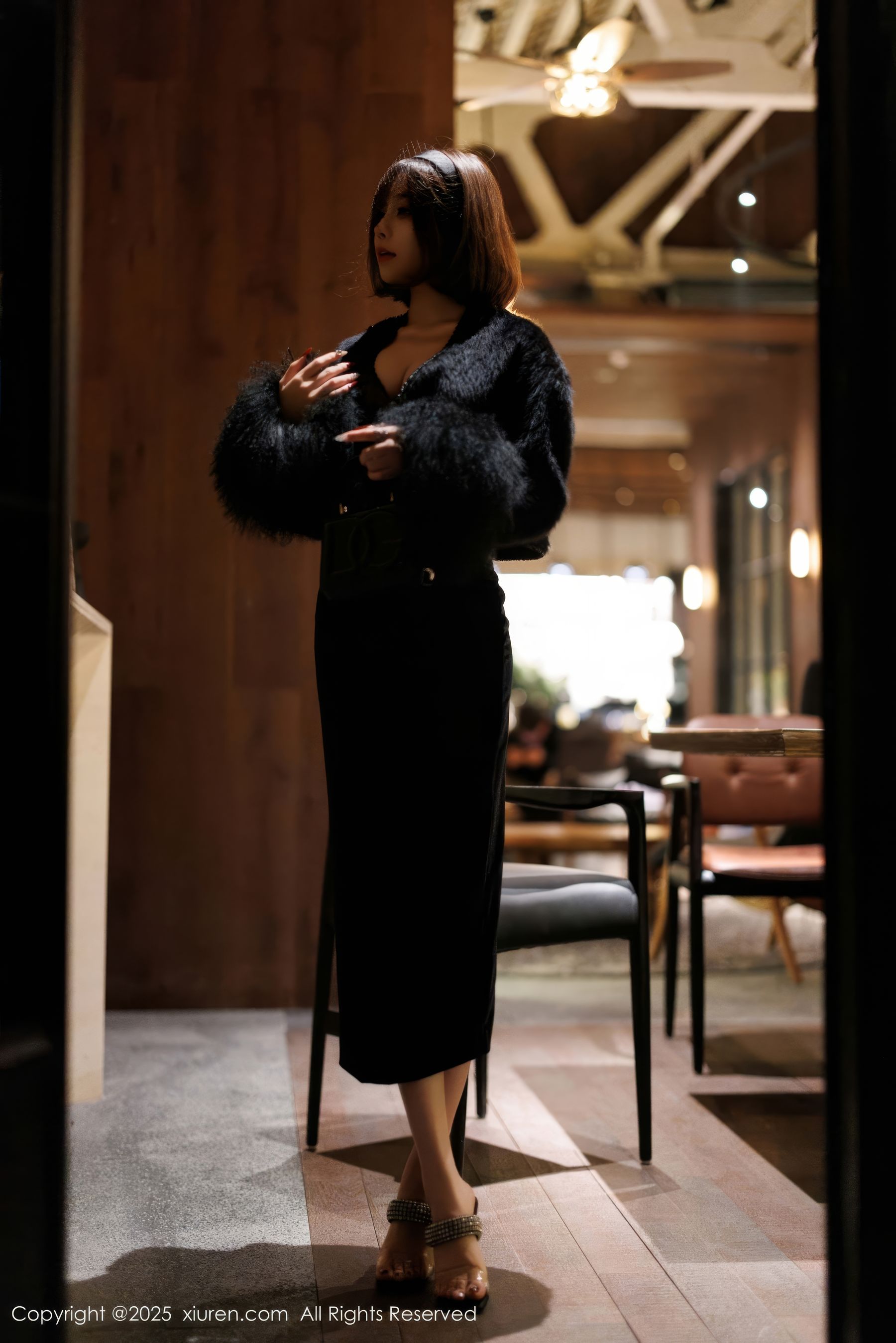 [秀人XiuRen] 2025.02.13 No.9880 徐莉芝Booty