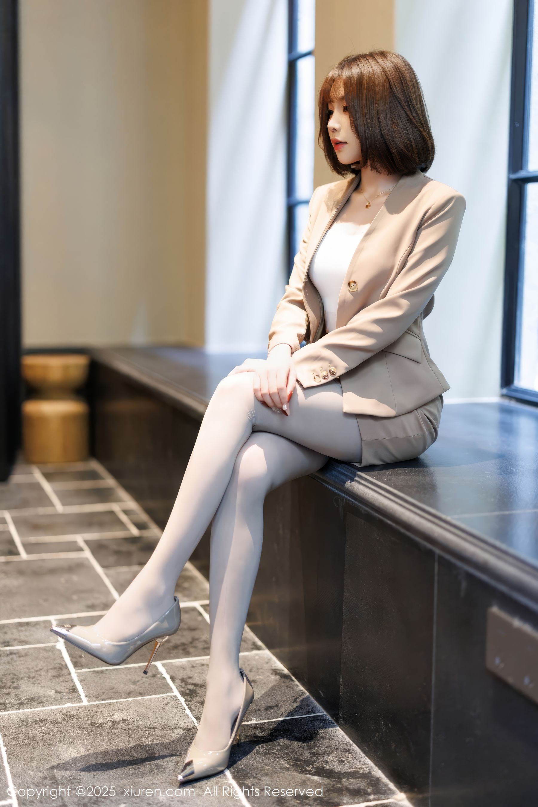 [秀人XiuRen] 2025.02.06 No.9844 徐莉芝Booty