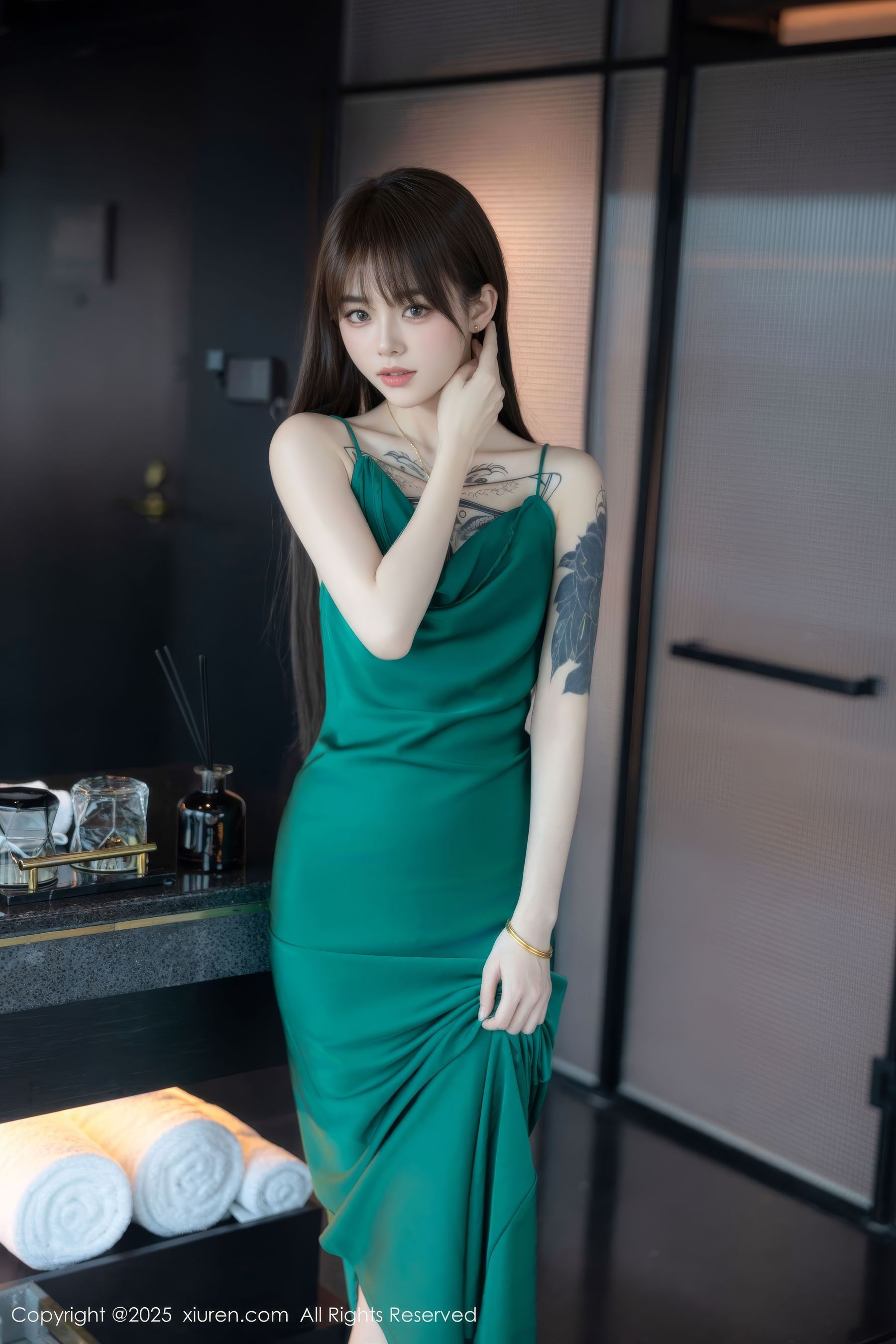 [秀人XiuRen] 2025.01.23 No.9803 奶瓶