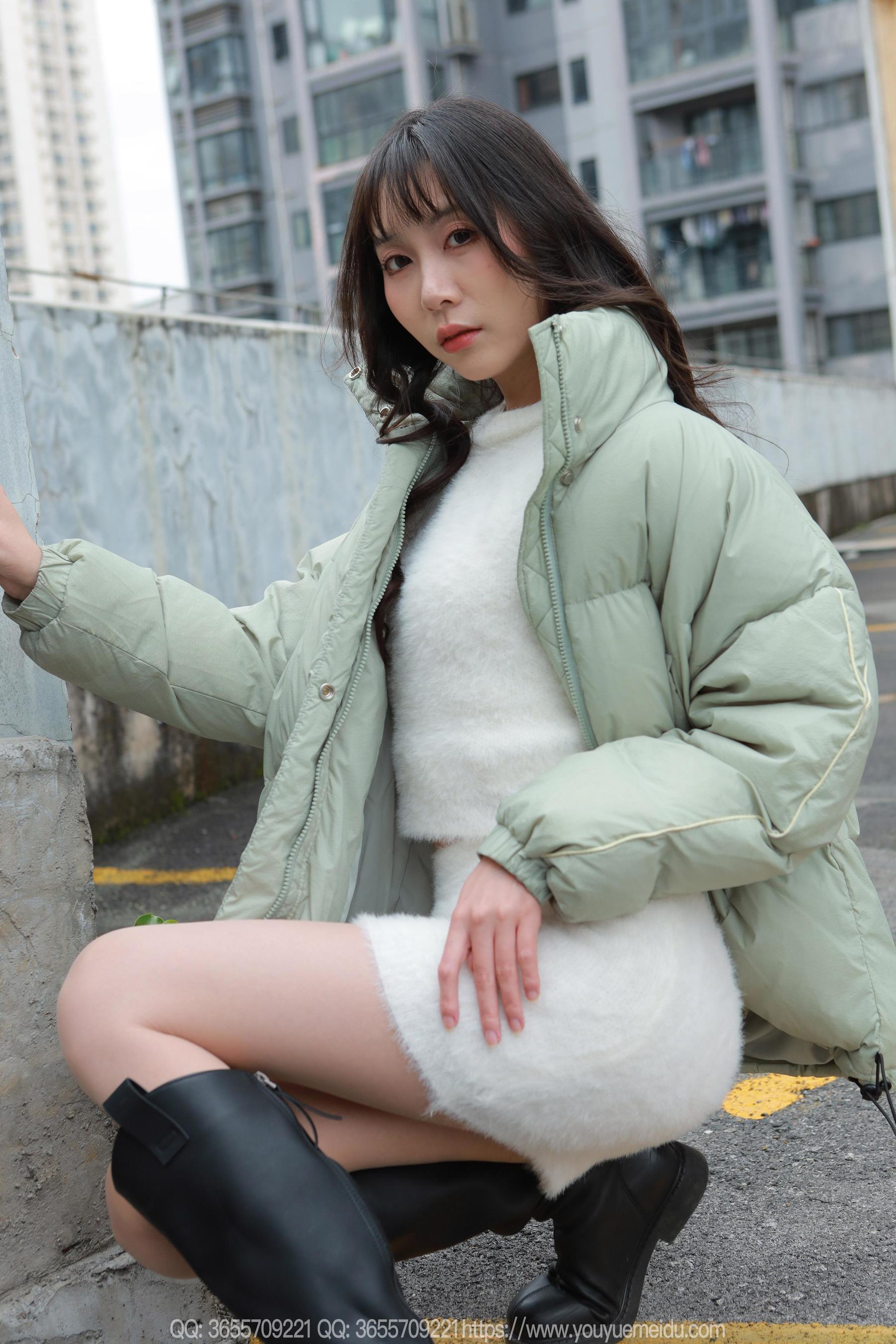 IESS异思趣向 - 模特： 团团 《长靴包臀裙（上）》