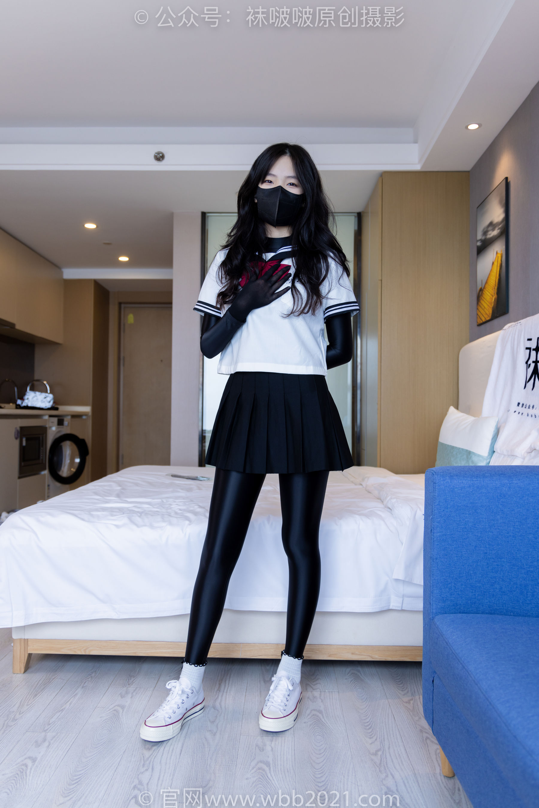 BoBoSocks袜啵啵 No.513 小甜豆 帆布鞋、白棉袜、厚黑丝五指袜、黑丝手套