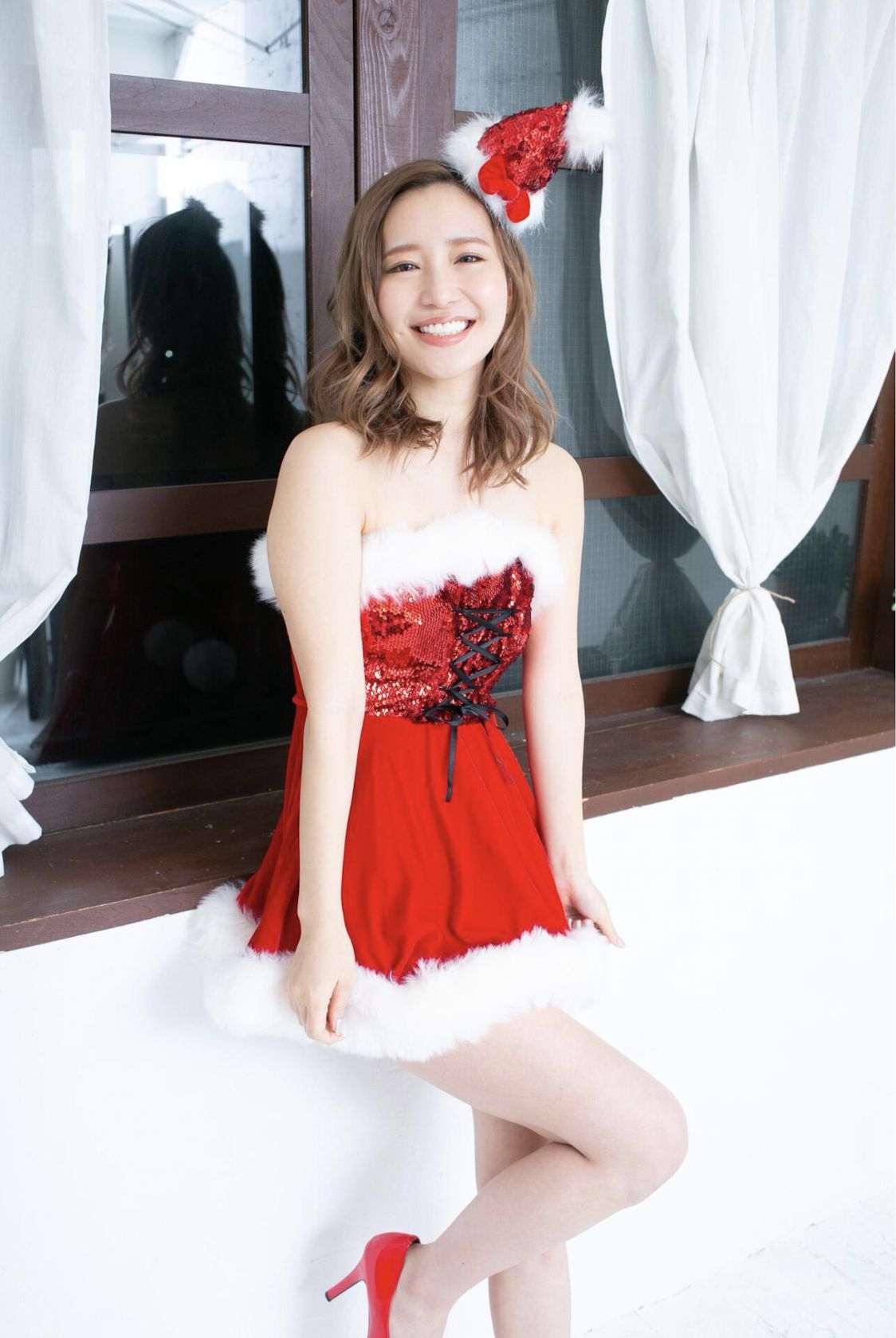 黒川さりな - Red 005 Kurokawa  Sarina 01