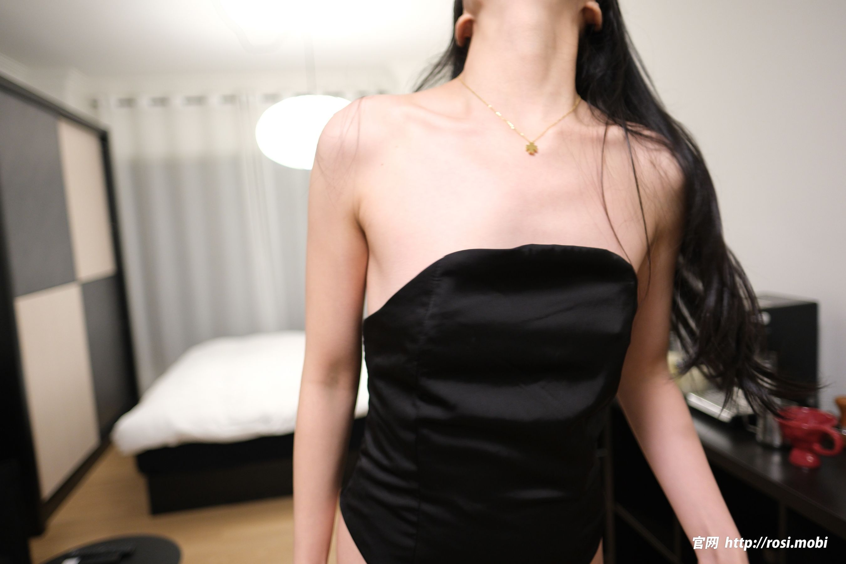 [ROSI写真] 2025.04.01 NO.4866