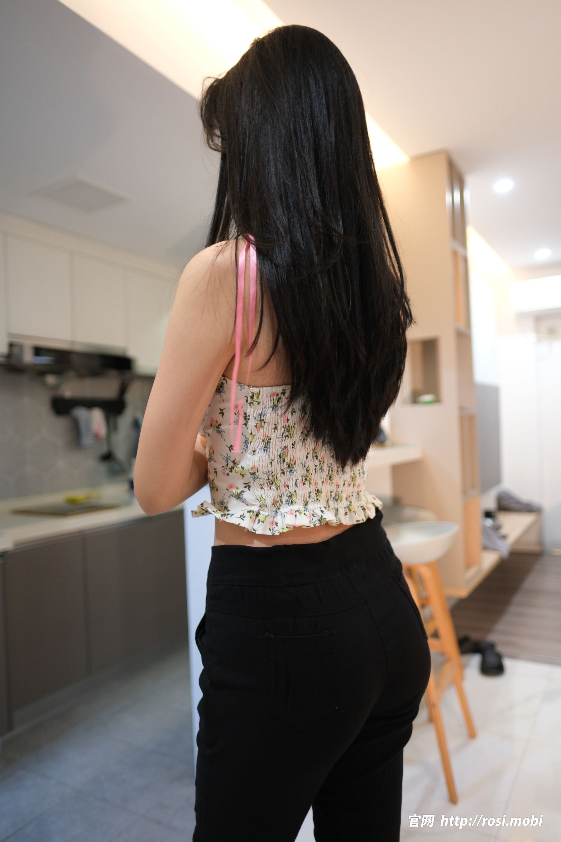 [ROSI写真] 2025.03.29 NO.4863