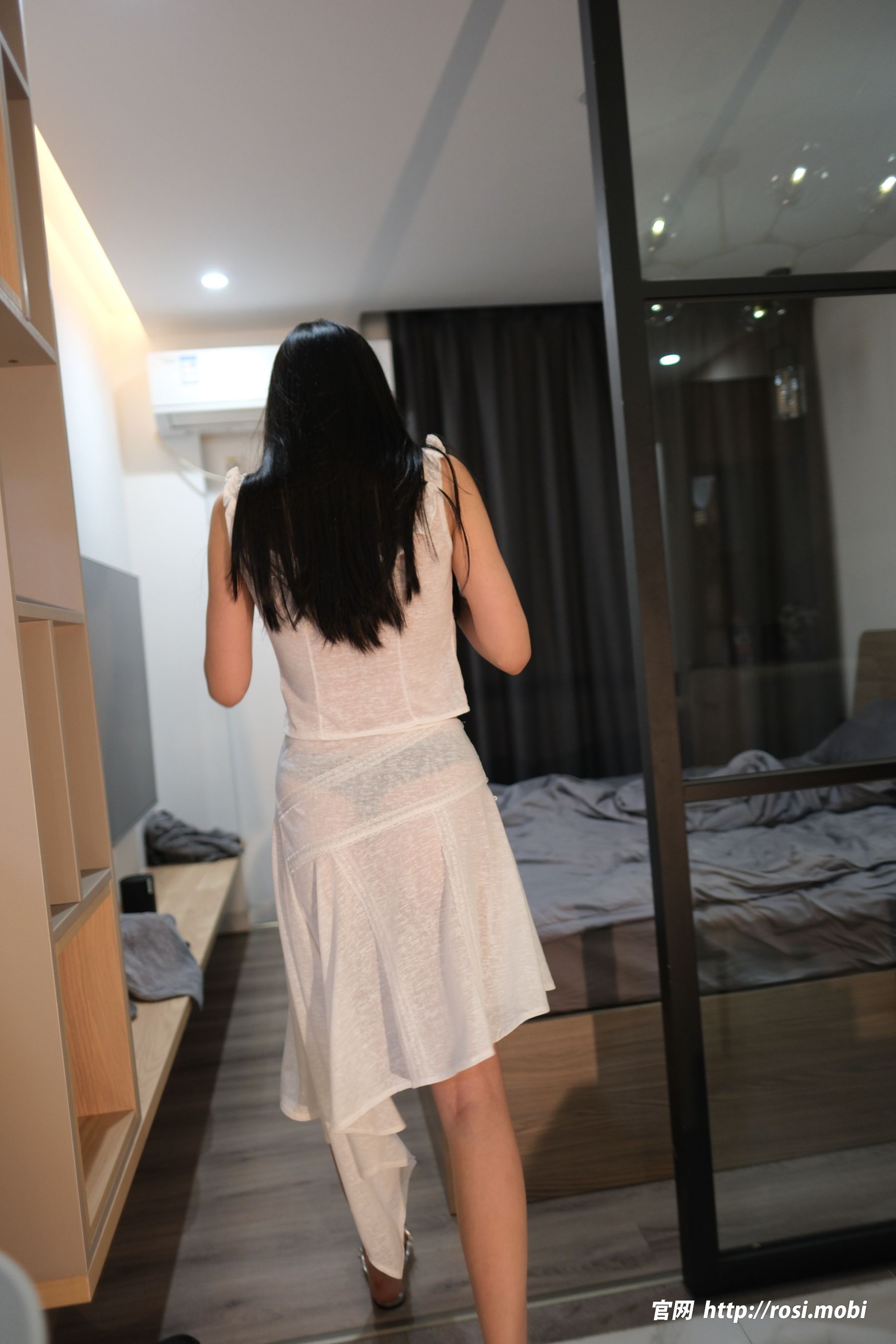 [ROSI写真] 2025.03.21 NO.4855