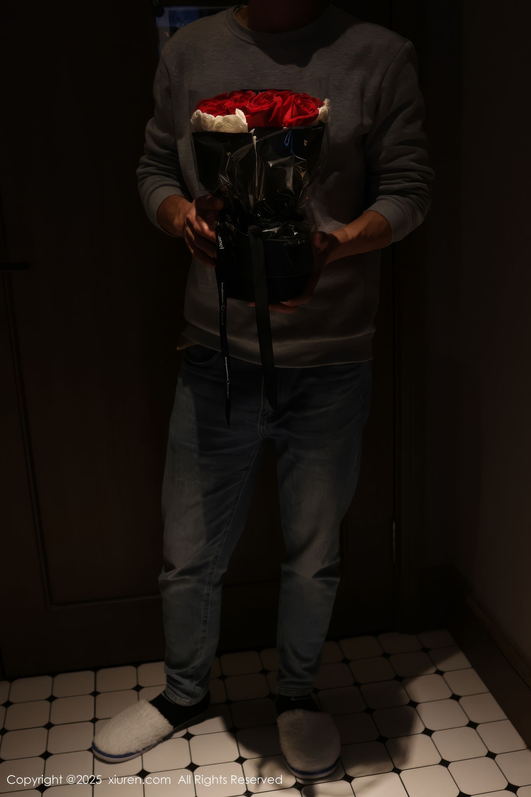 [秀人XiuRen] 2025.03.07 No.9983 小薯条nienie