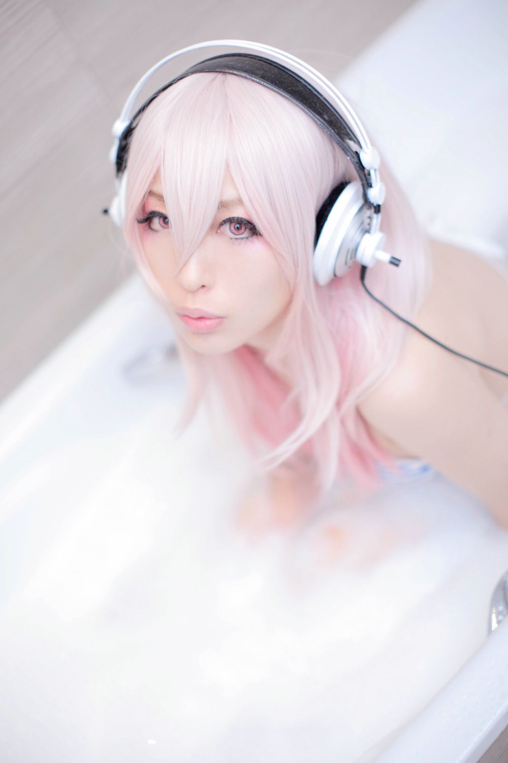 Usagi 《Sonicomi 》Super Sonico [Rabbit hutch]