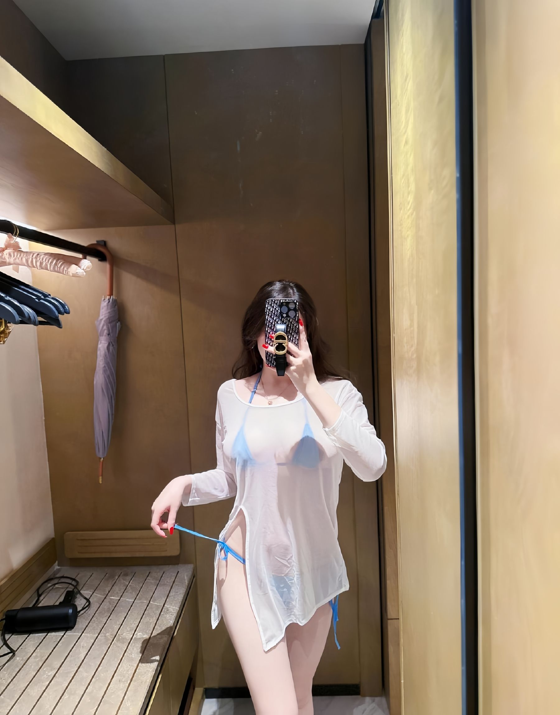 可可西yyy - 浴室比基尼