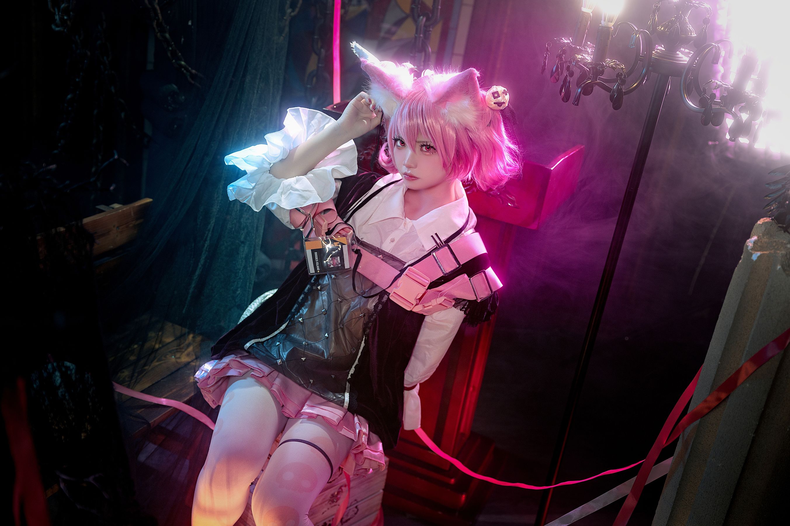 伊喵君 - 明日方舟巫恋