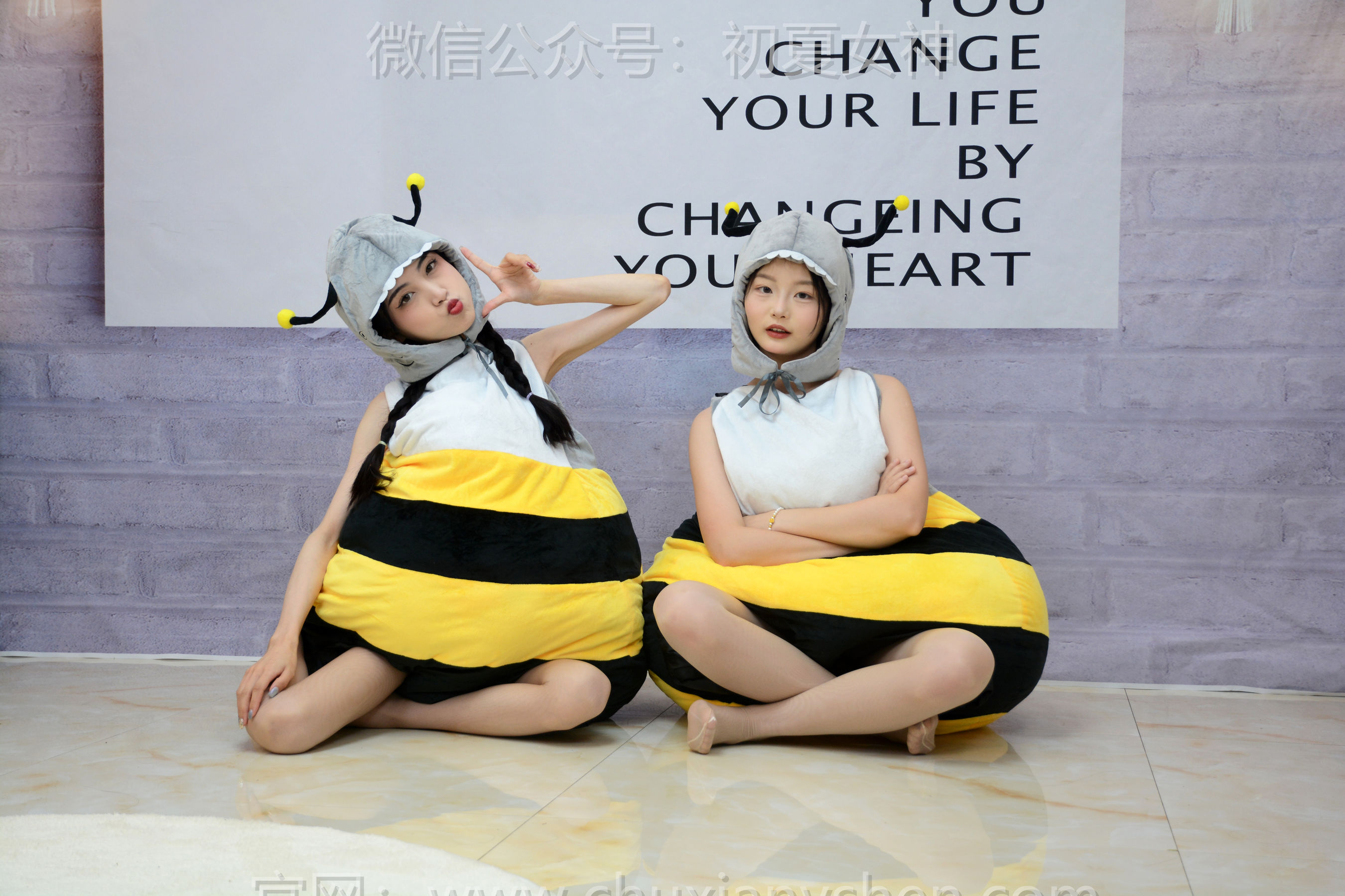 初夏女神 No.271 柒柒&双双 两只小蜜蜂