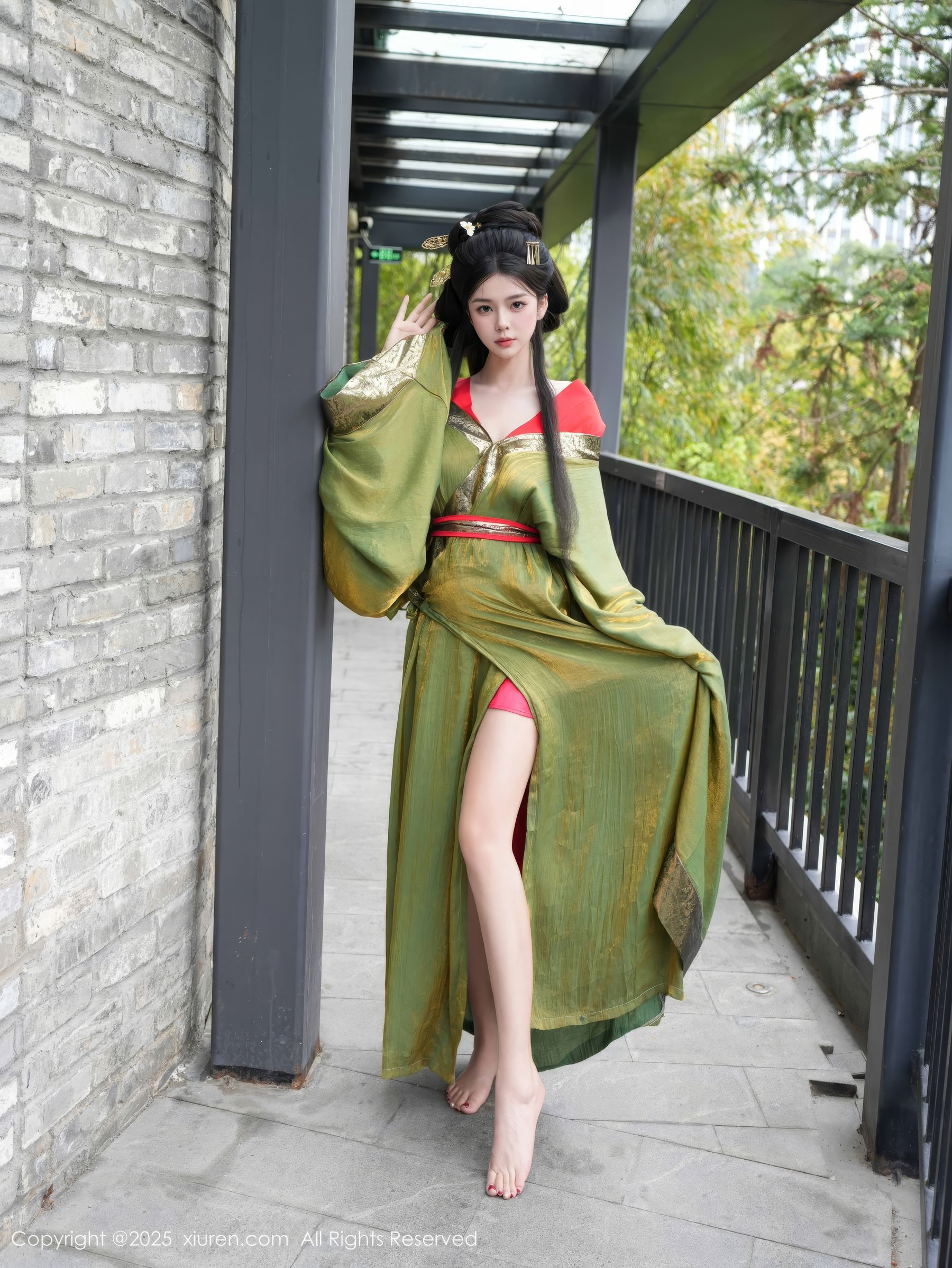 [秀人XiuRen] 2025.04.09 No.10126 雪糕CiCi