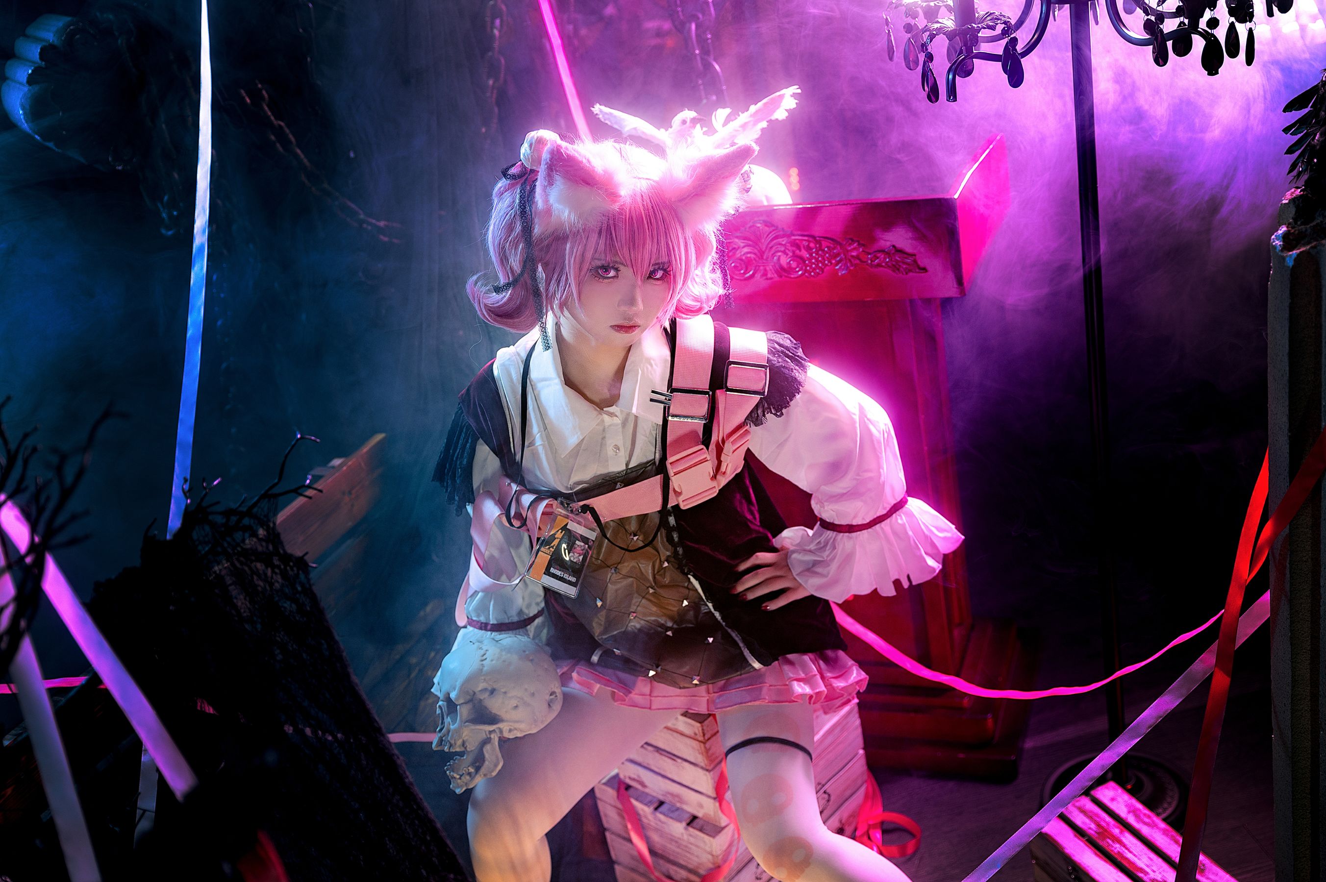 伊喵君 - 明日方舟巫恋