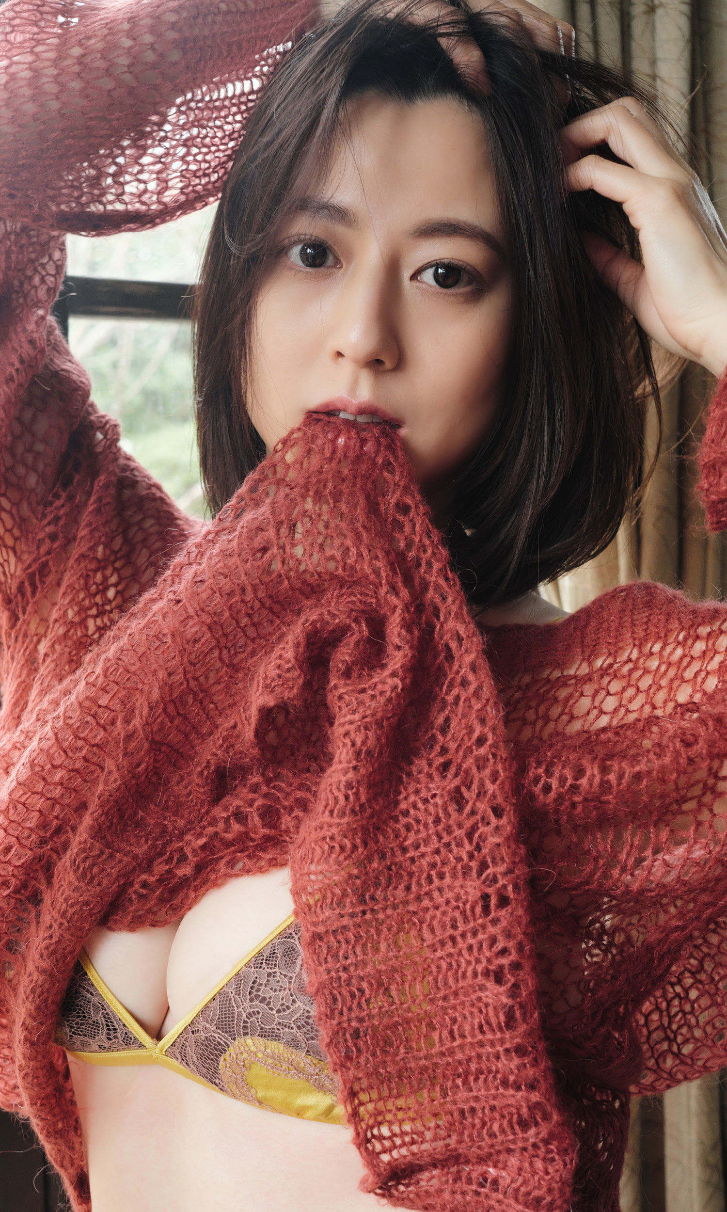 杉本有美写 - 美魔女