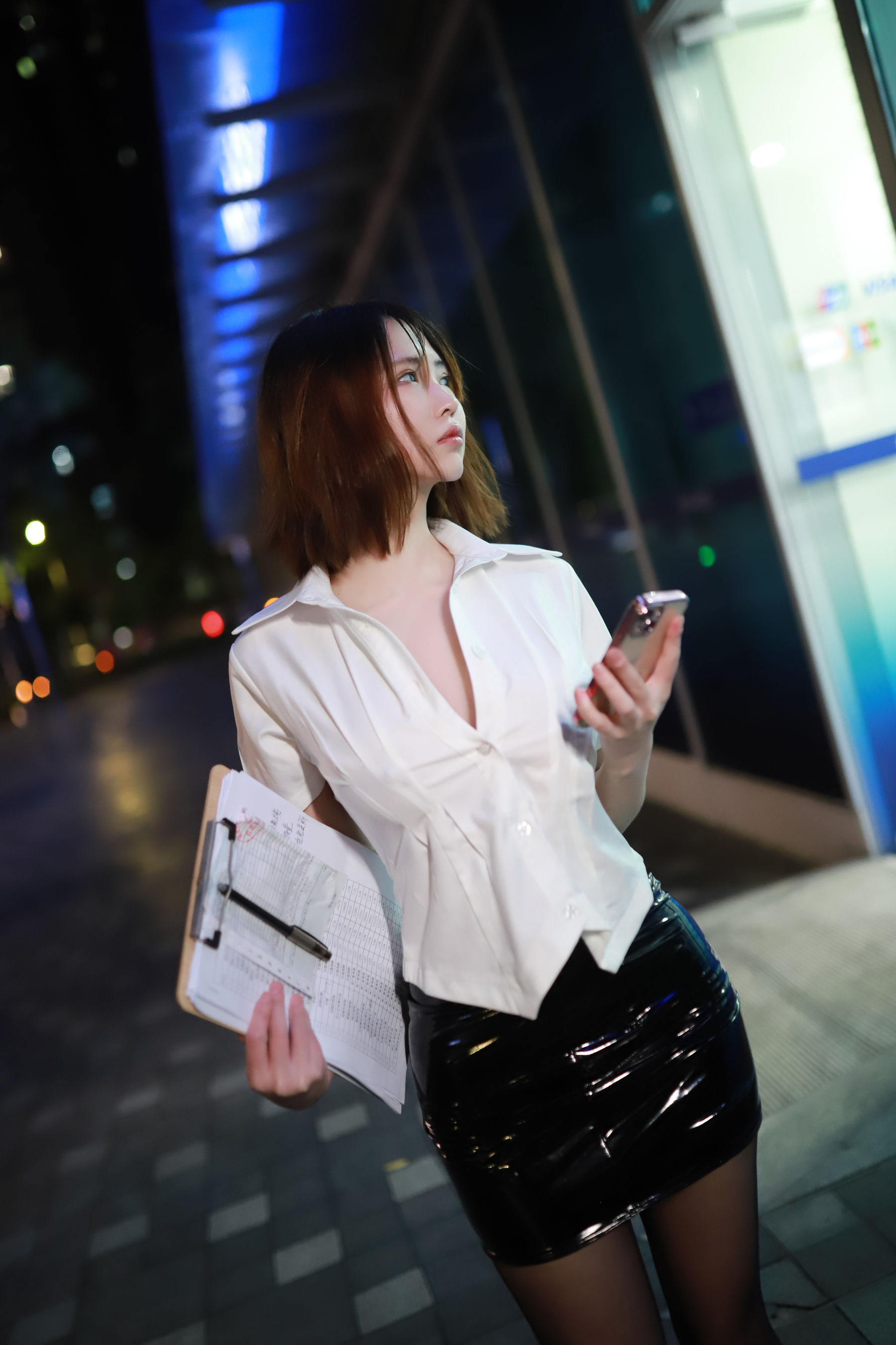 上杉绘梨落 - 被人跟踪