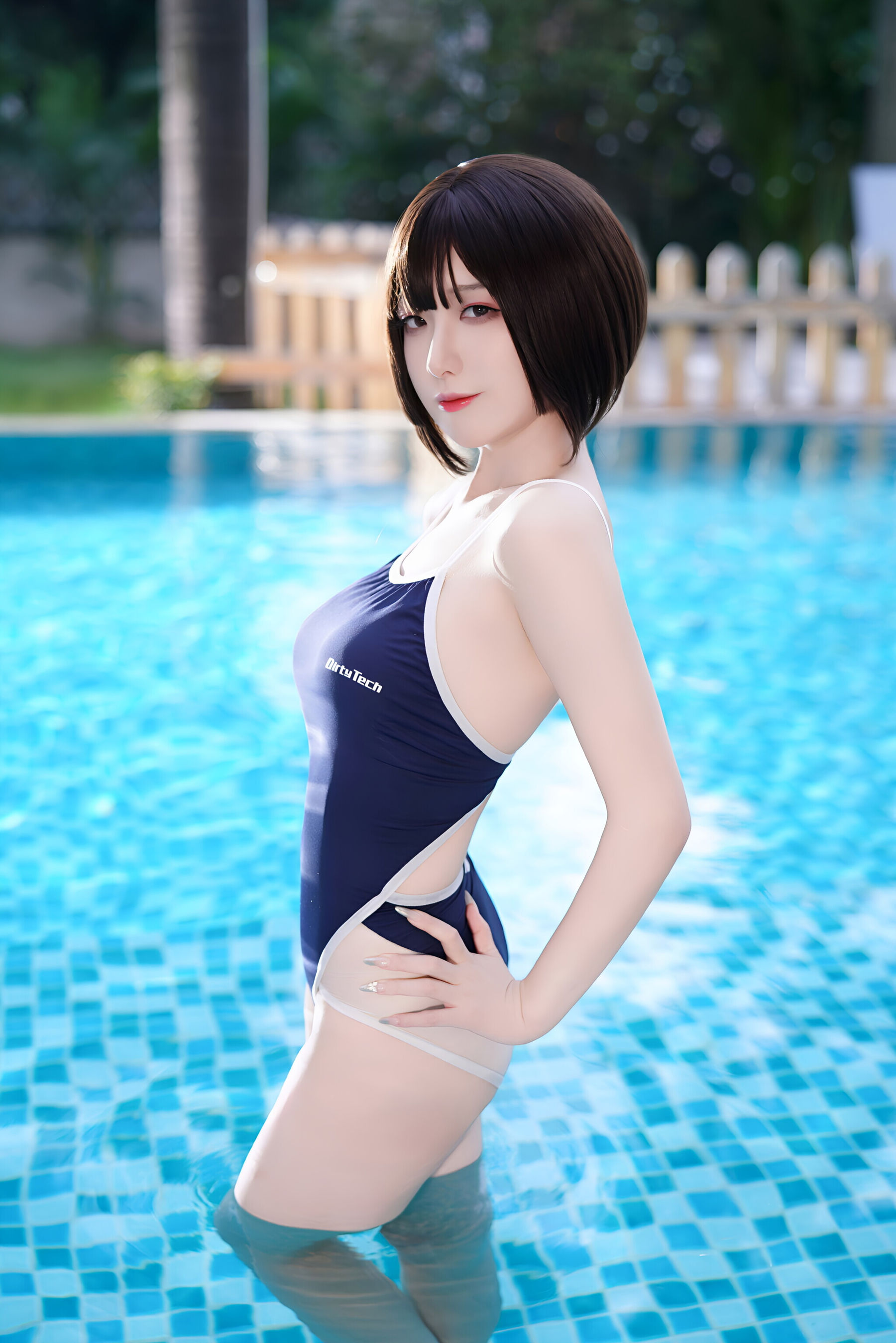 动漫博主封疆疆v - 小海月 竞泳