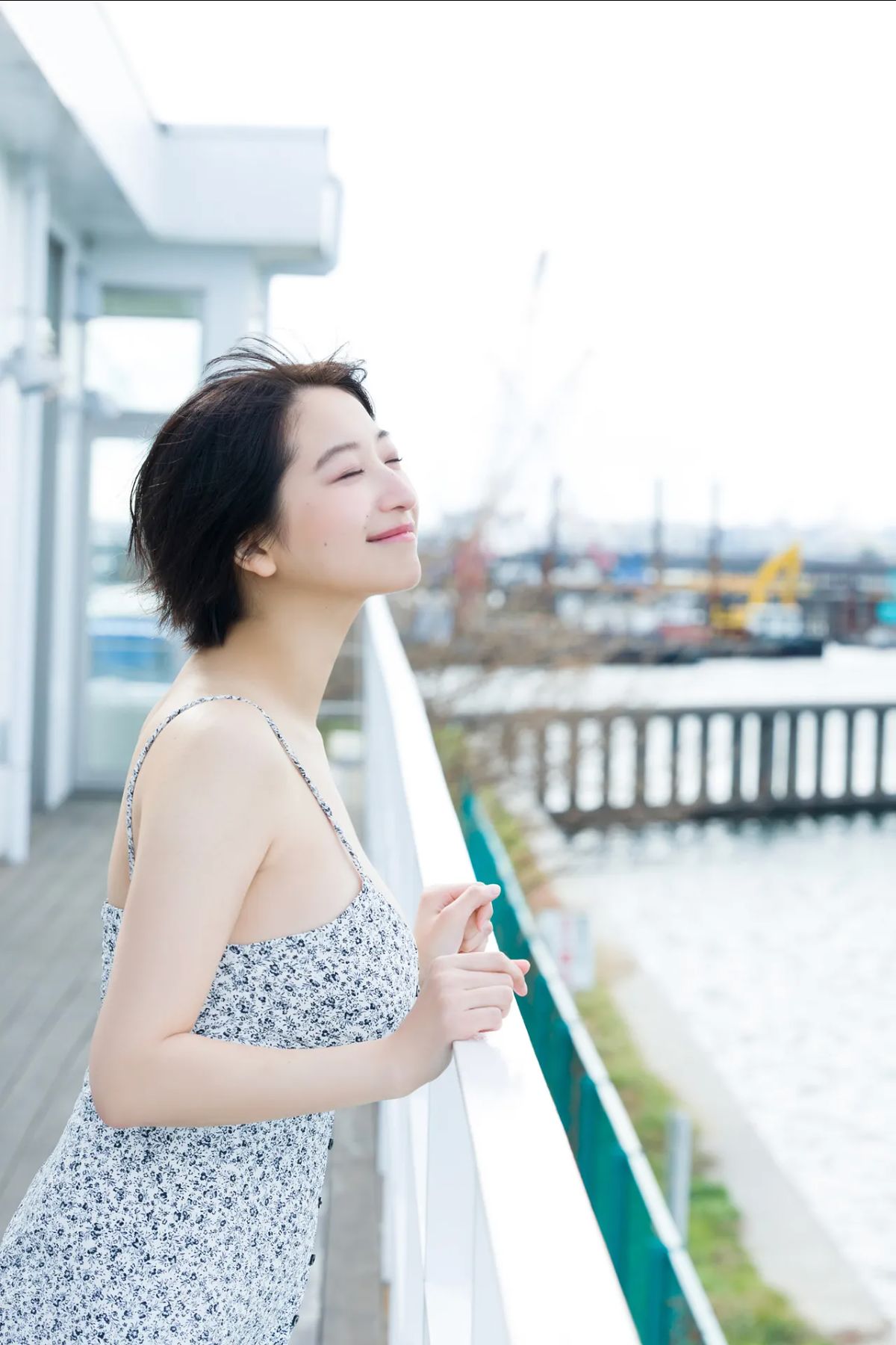 榎原依那 - ファースト インパクト