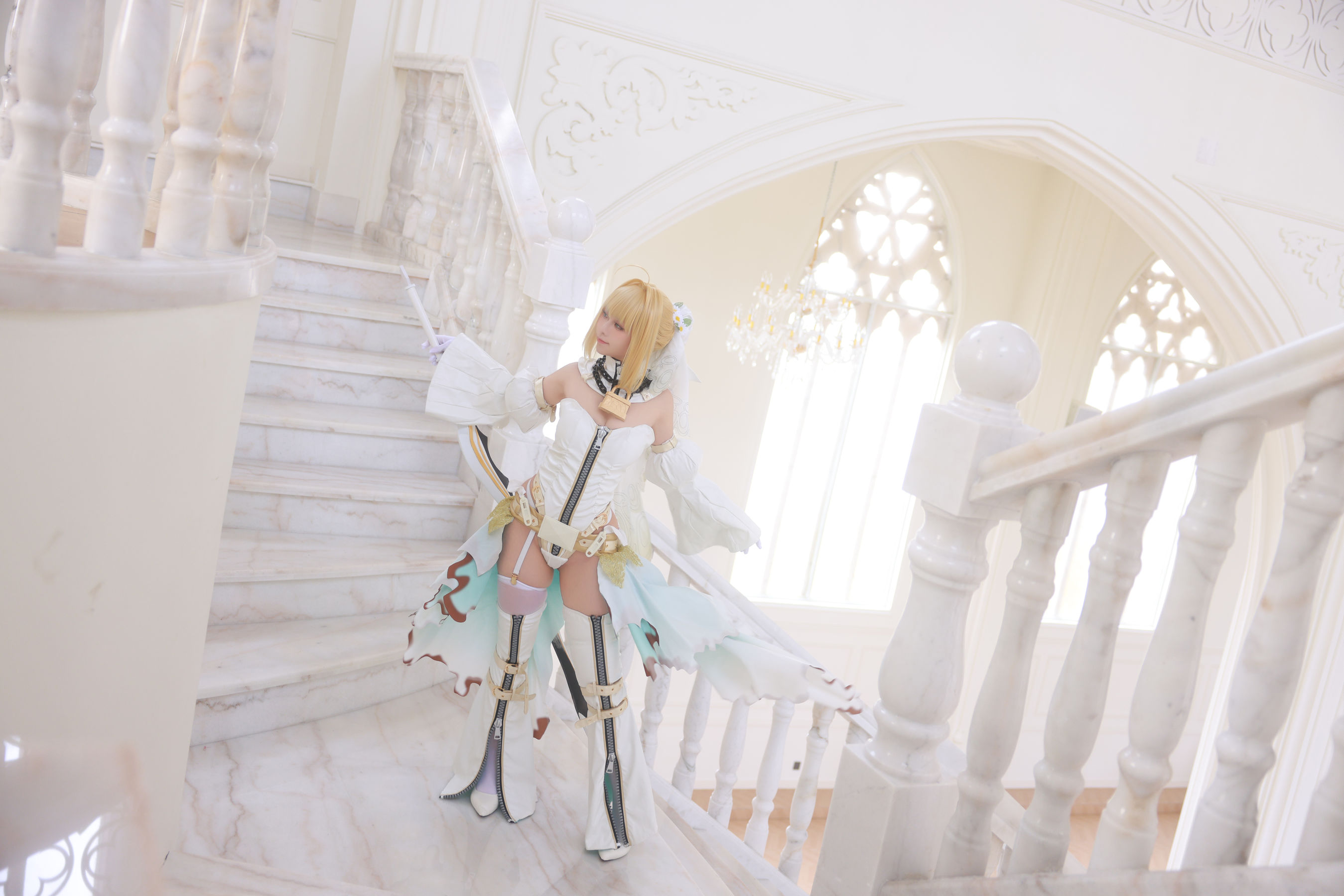 动漫博主G44不会受伤 - 尼禄花嫁