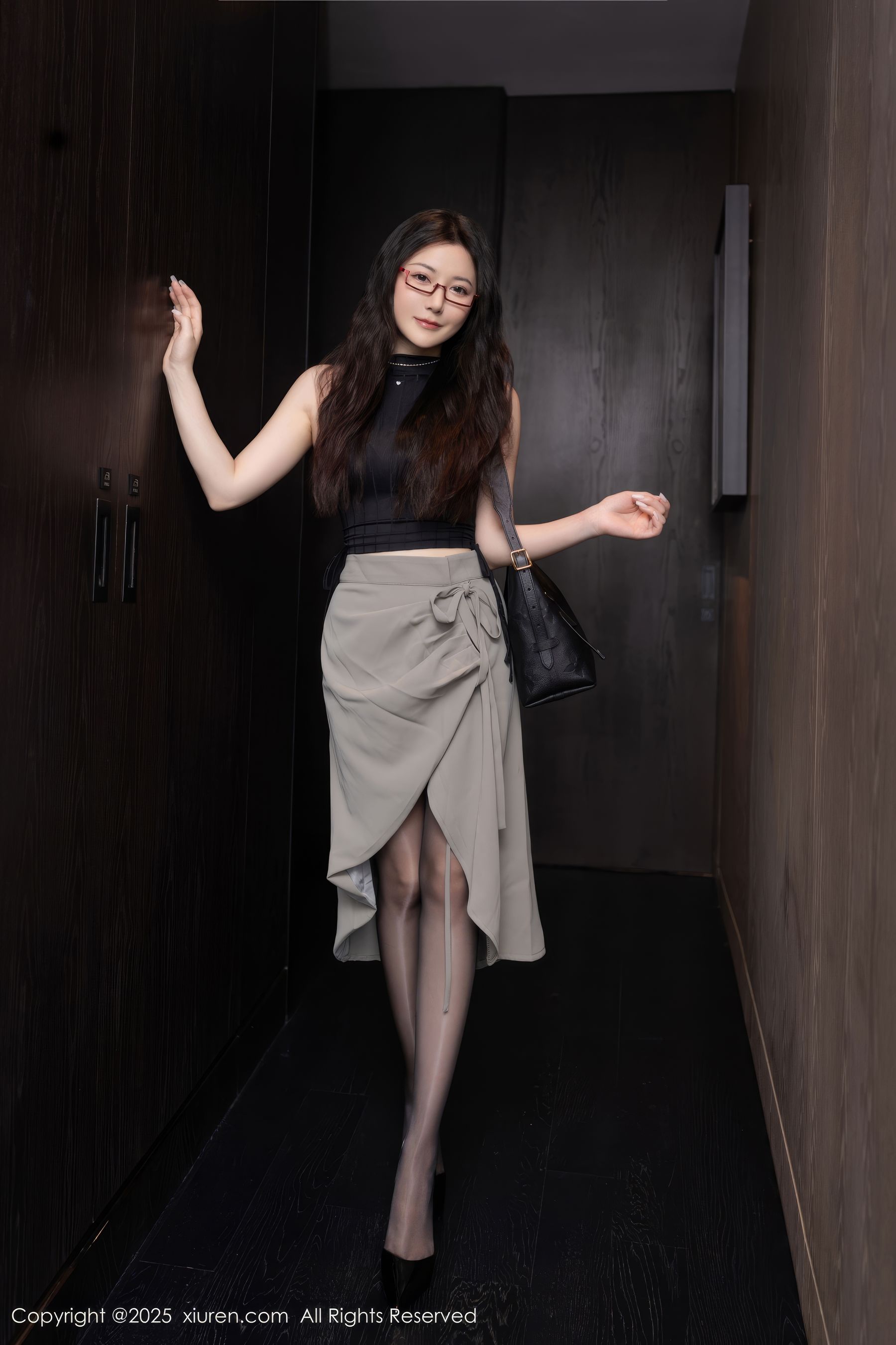 [秀人XiuRen] 2025.04.30 No.10231 鱼子酱Fish