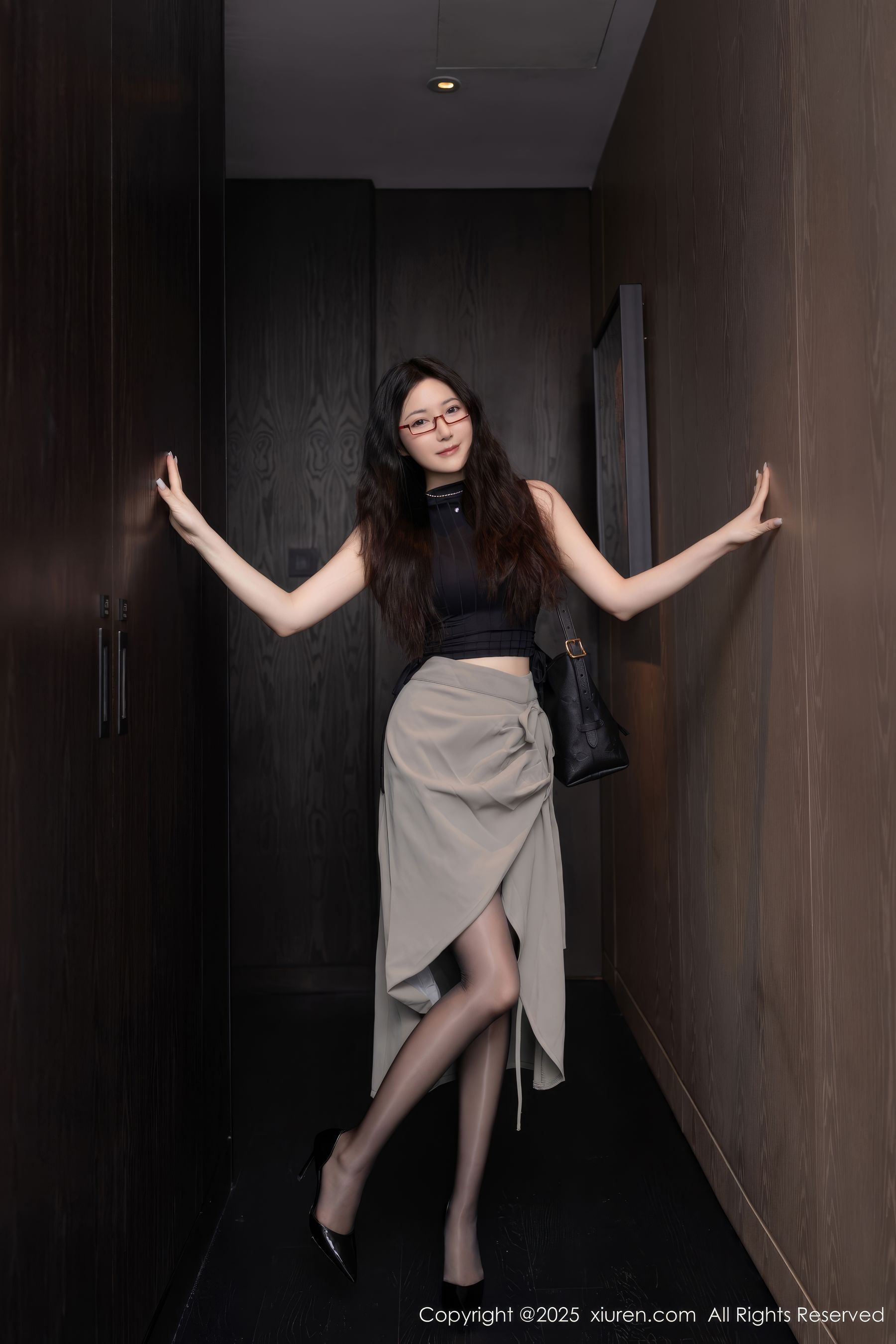 [秀人XiuRen] 2025.04.30 No.10231 鱼子酱Fish