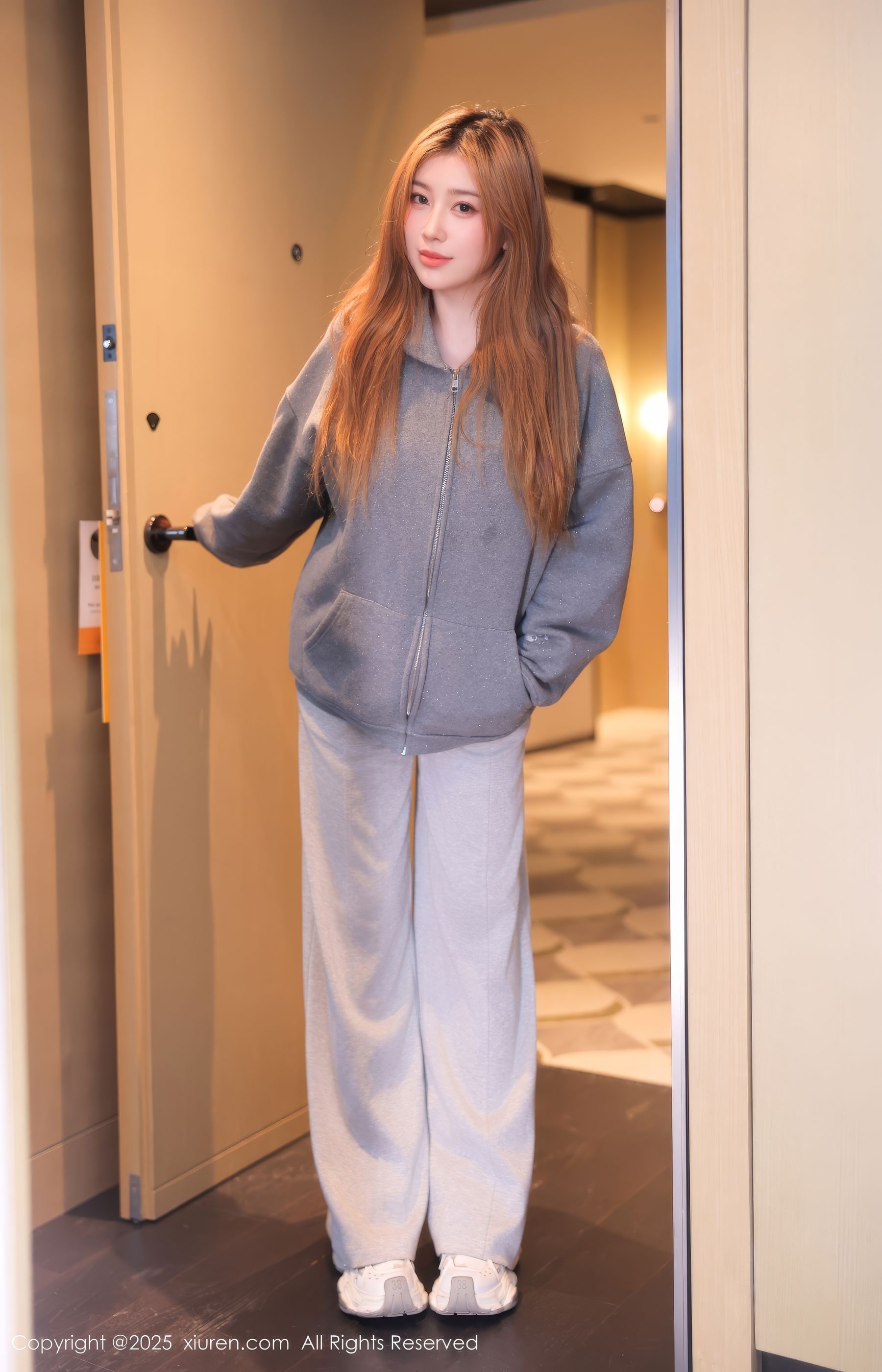 [秀人XiuRen] 2025.05.09 No.10253 M麦当劳