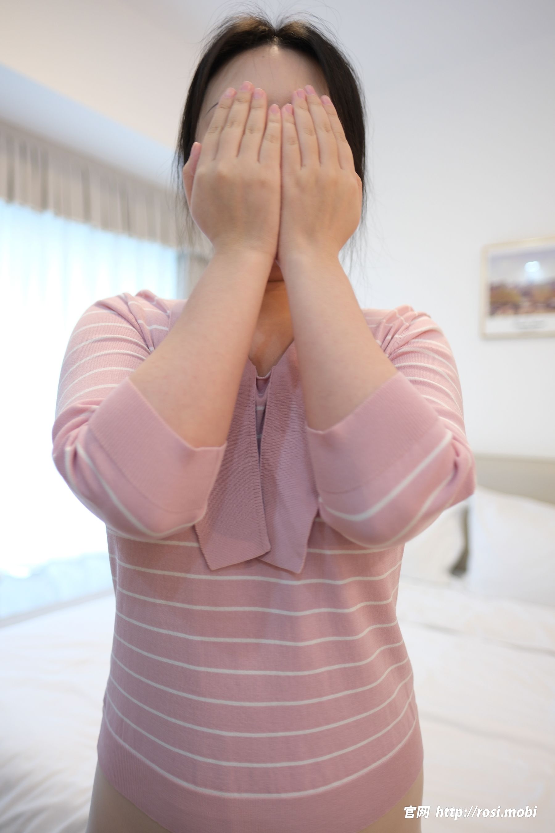 [ROSI写真] 2025.06.02 NO.4928