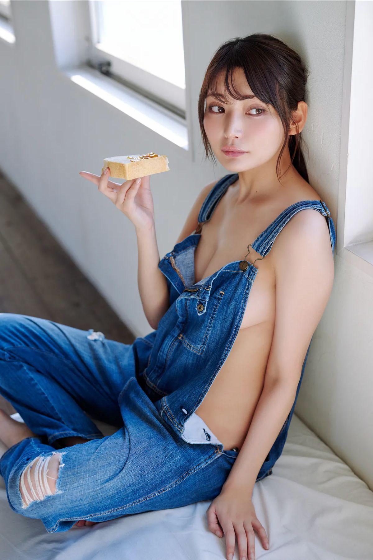 FRIDAY GOLD 似鳥沙也加 A to Z vol.5