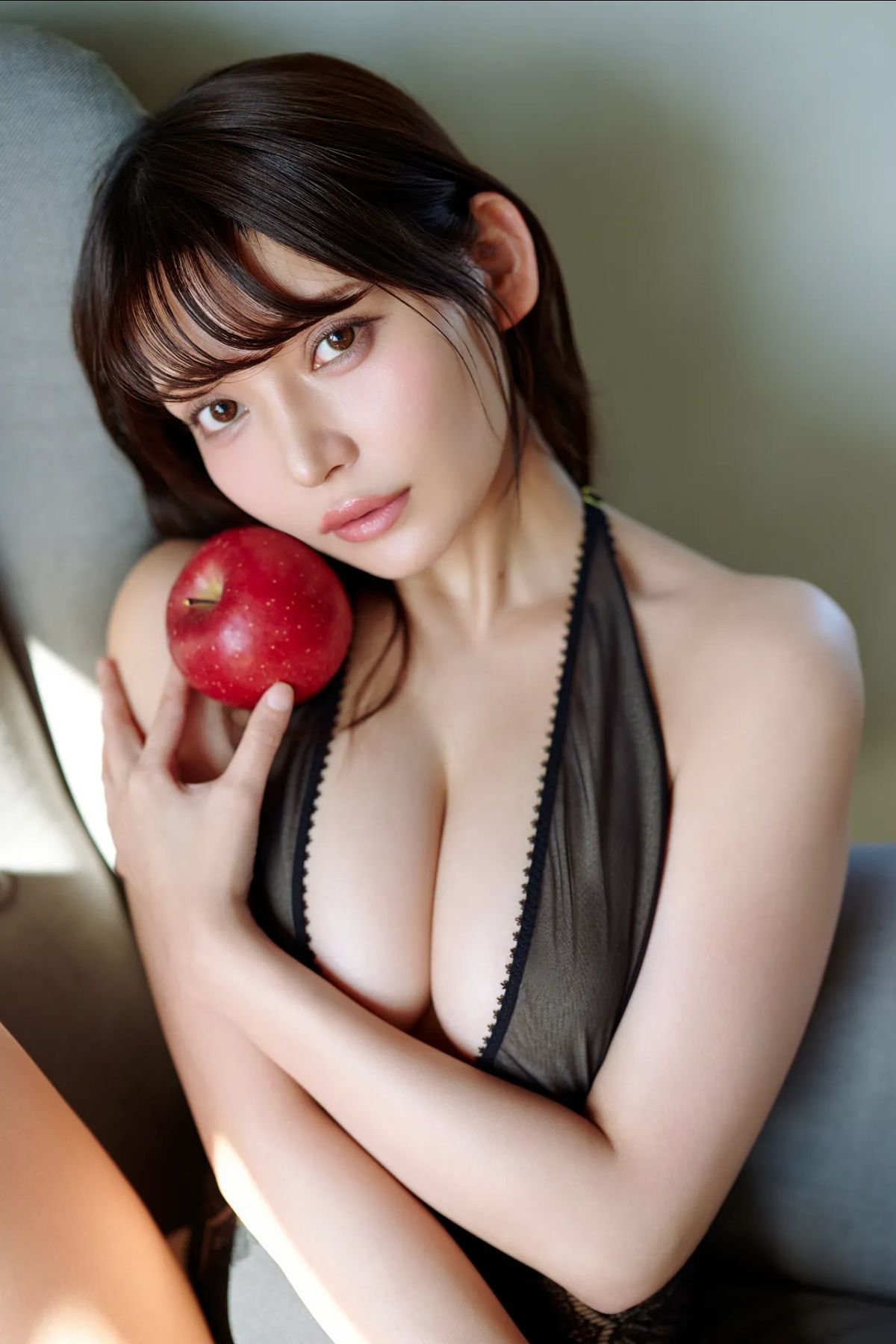 FRIDAY GOLD 似鳥沙也加 A to Z vol.1