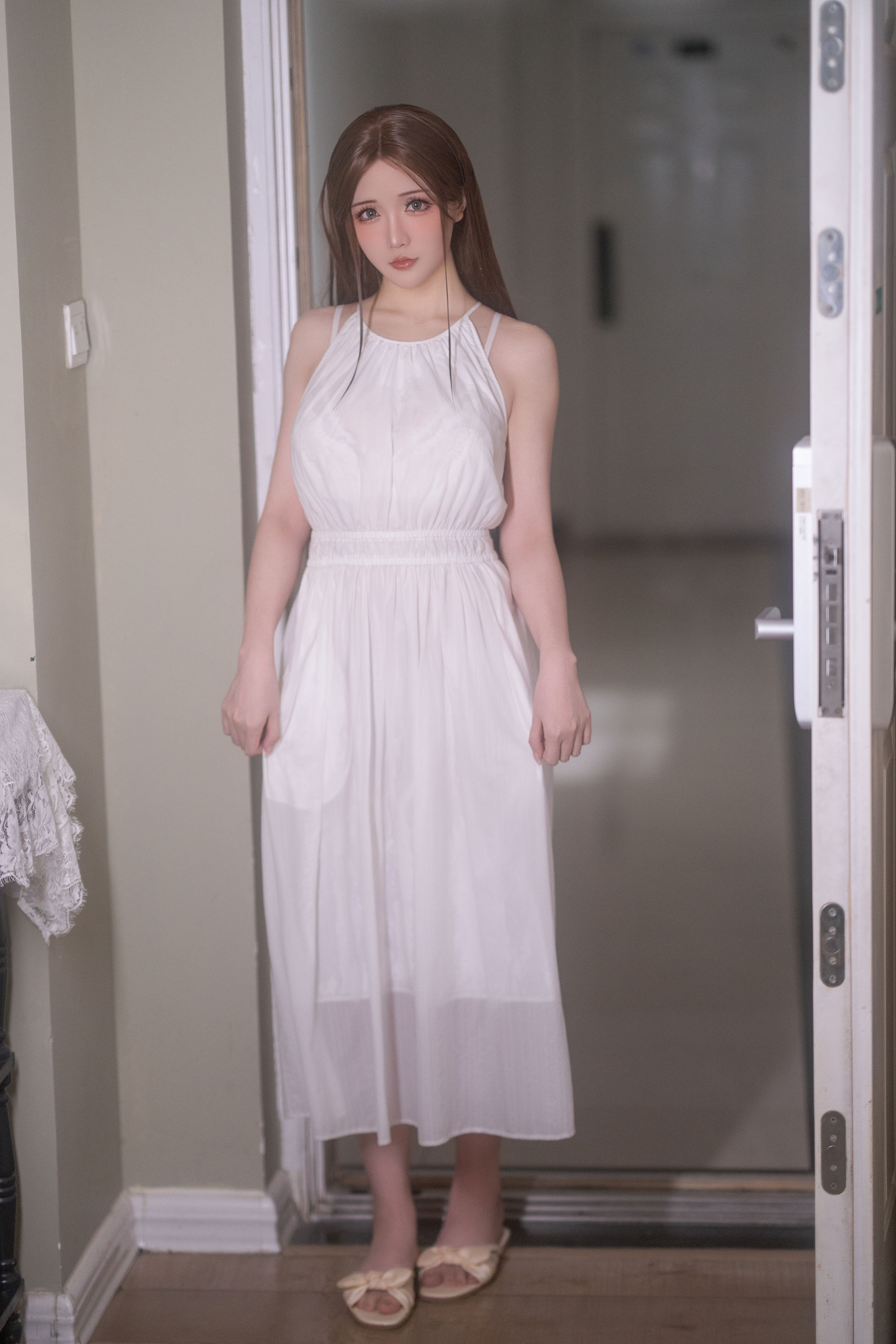 Coser小姐姐星之迟迟 - 雨天的奇妙偶遇