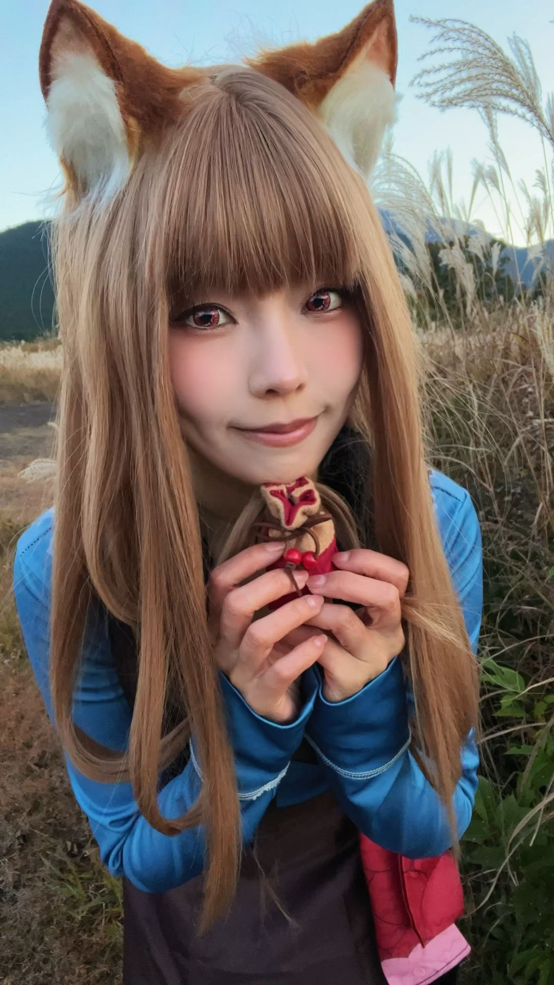 Ely_eee (ElyEE子) - Soft Glow 狼與暖陽