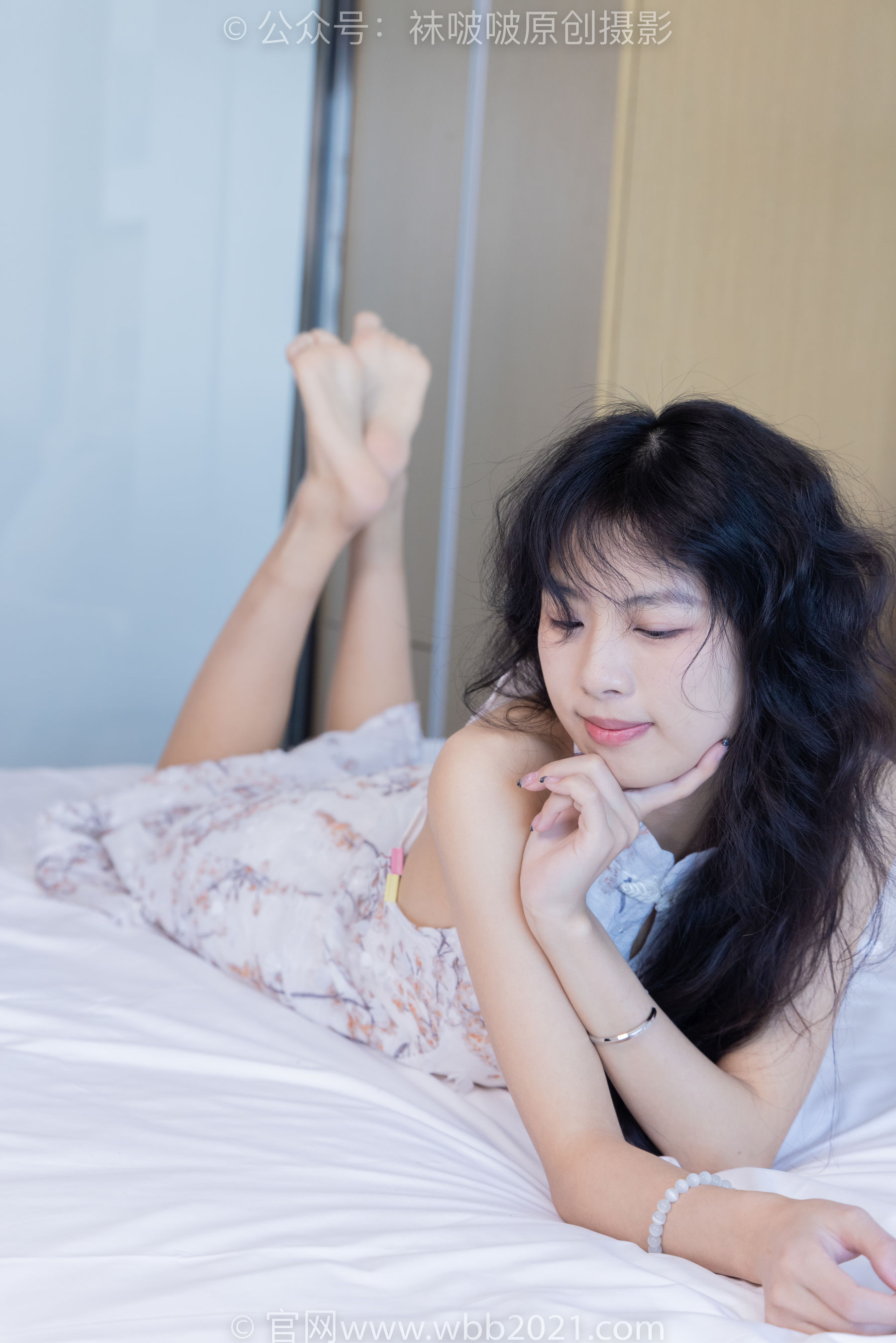 BoBoSocks袜啵啵 No.536 奶油 - 高跟鞋、薄肉丝、裸足淋酸奶剧情