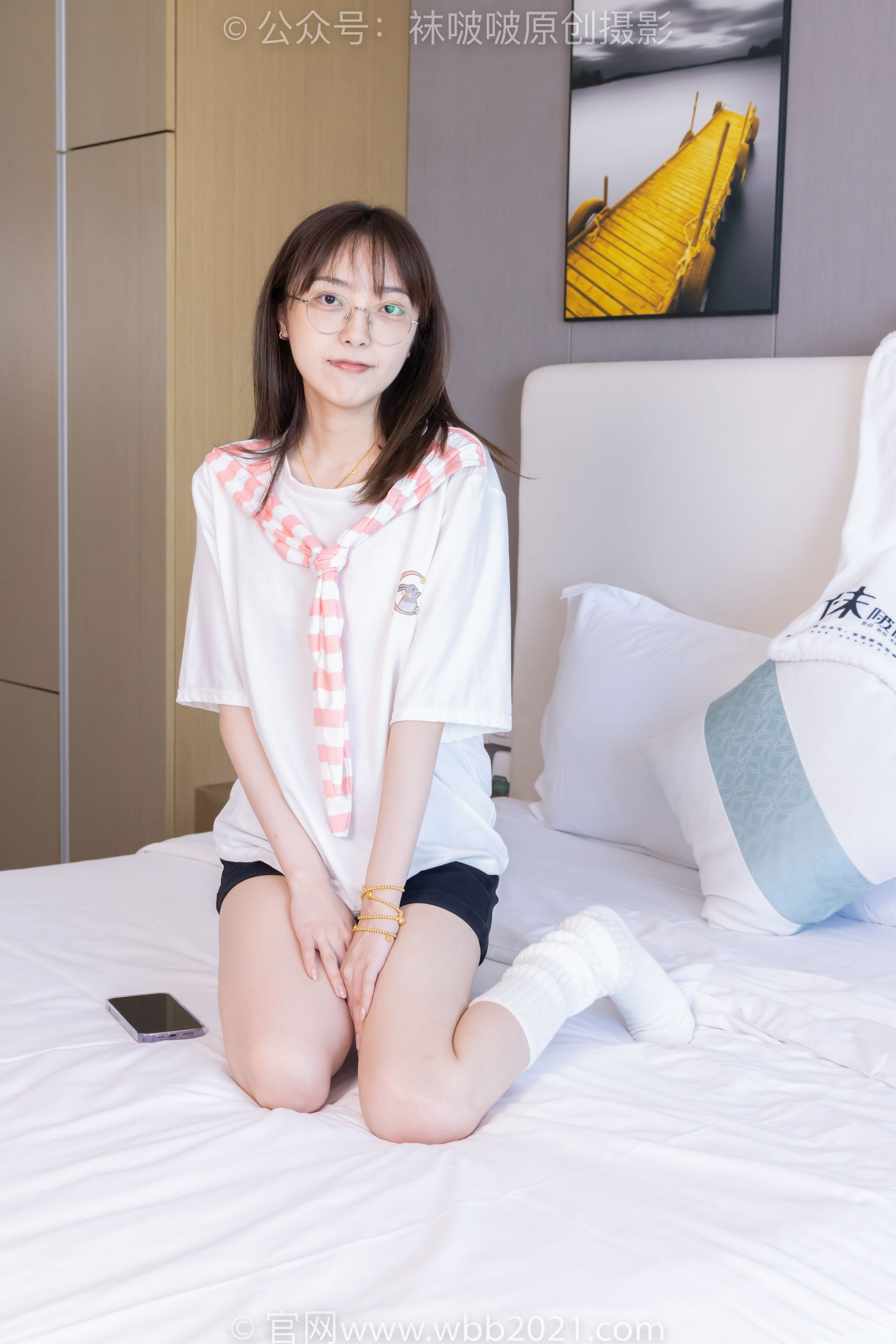 BoBoSocks袜啵啵 No.527 稚予 - 帆布鞋、堆堆袜套、白棉袜