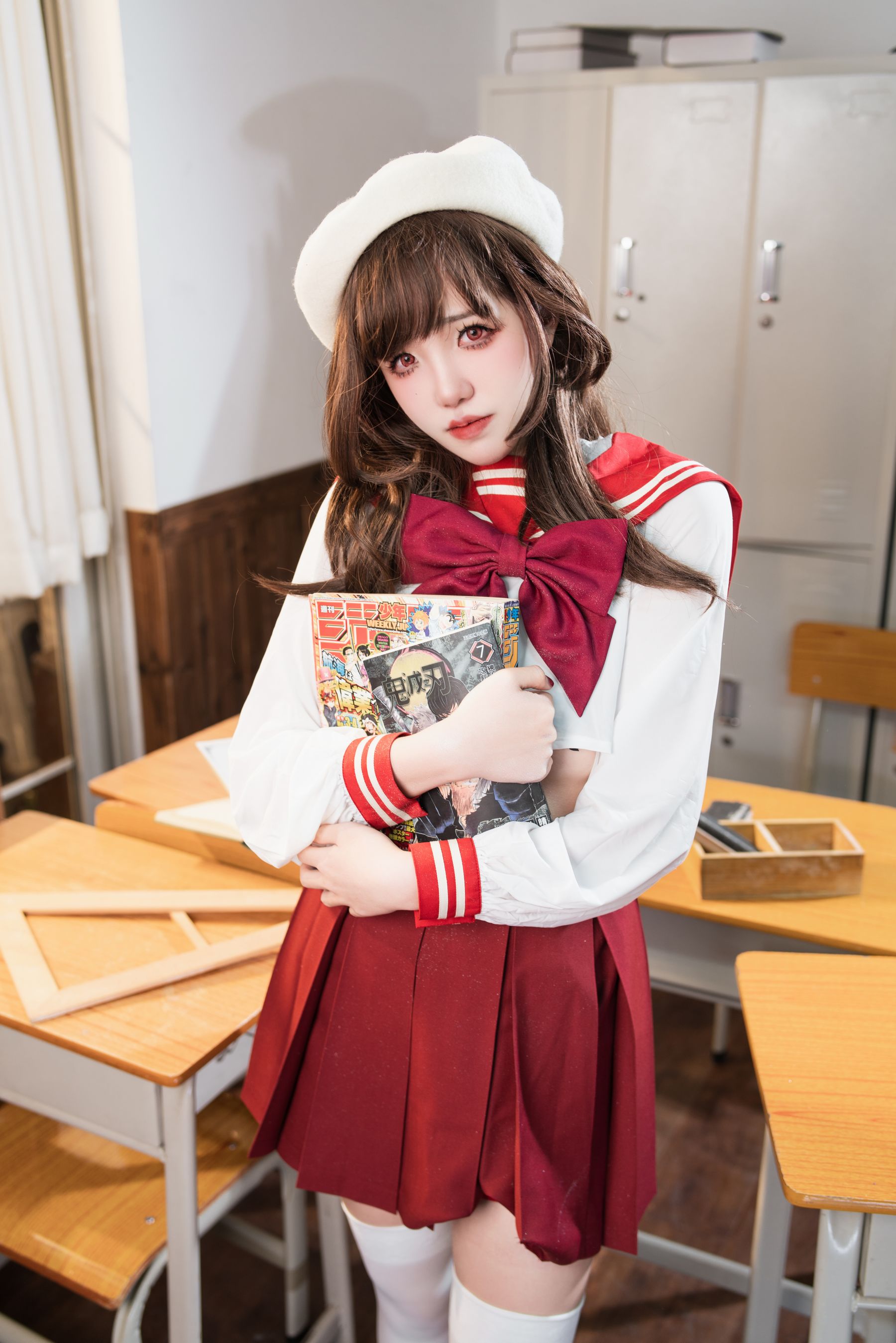 鬼马少女阿薰kaOri - 白虎女高中生