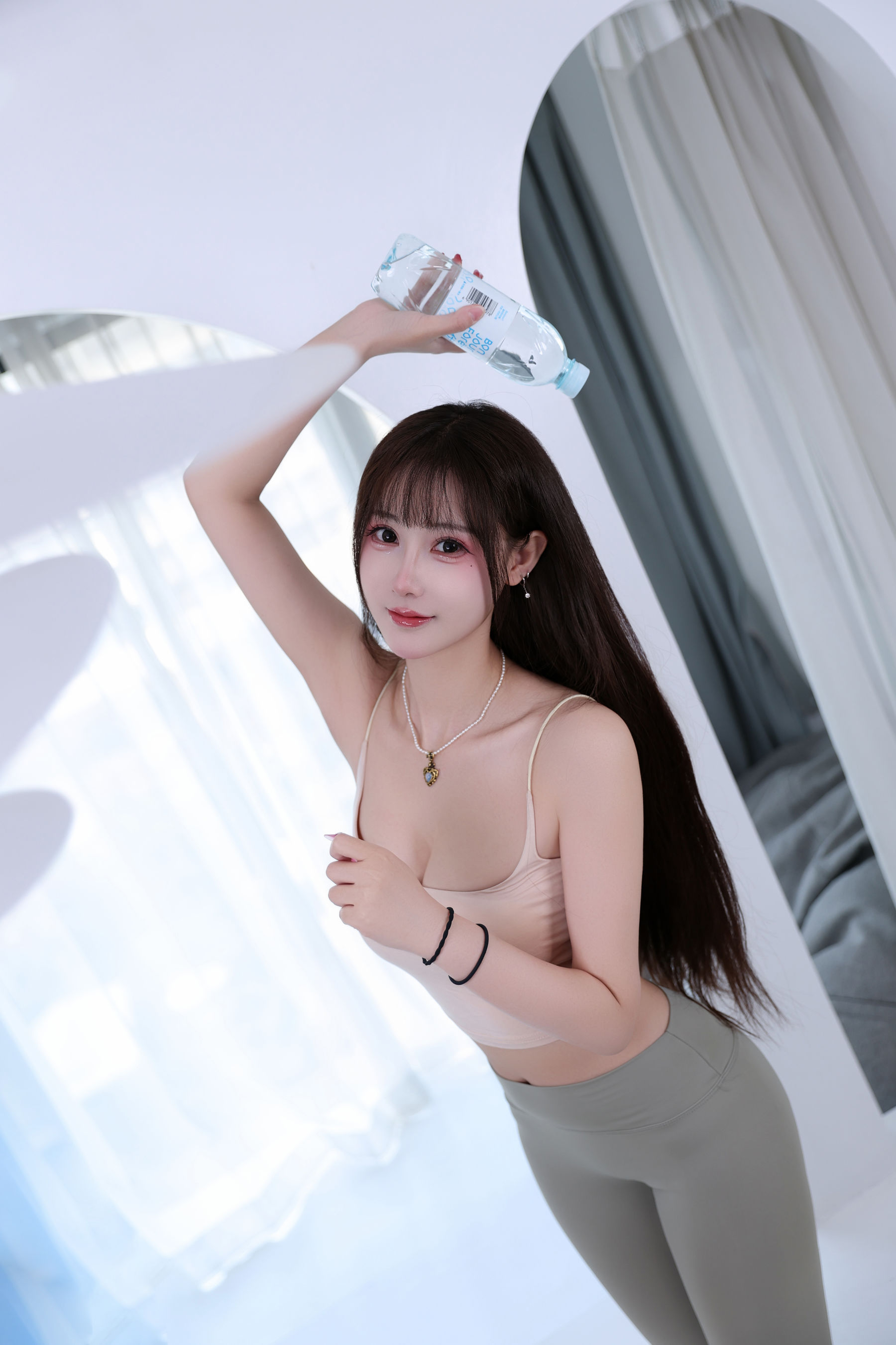 羽生三未 图集 - 瑜伽姐姐