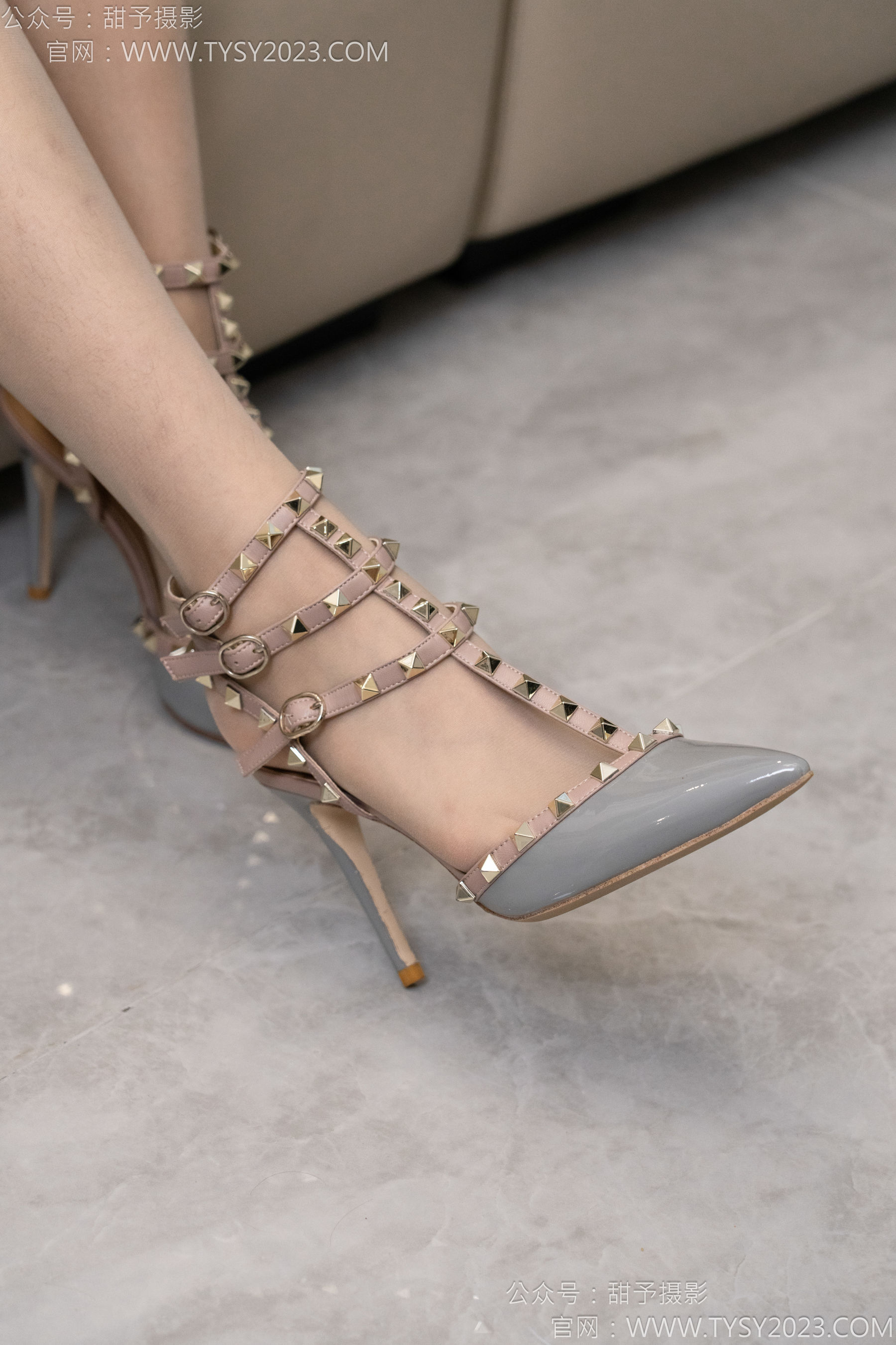 甜予摄影 No.134 璇璇思思 - 高跟鞋、薄白丝、薄灰丝