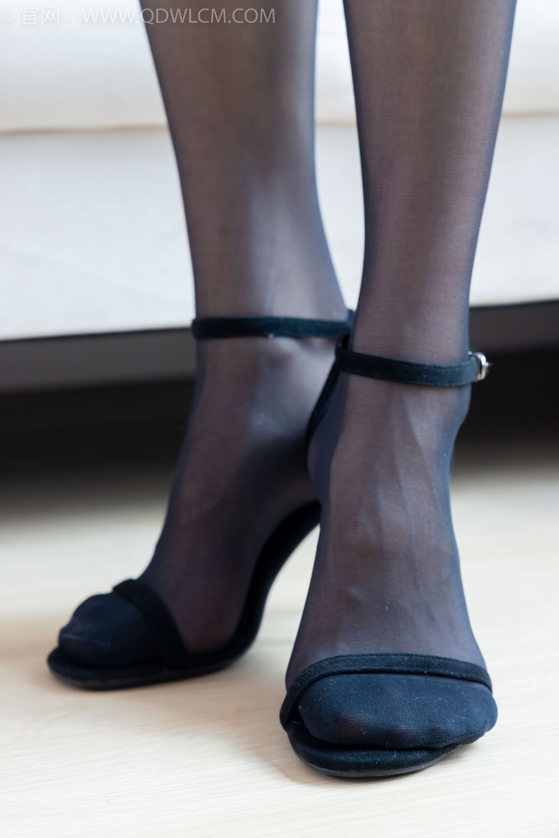 物恋传媒 No.2349 茯苓 - 高跟长靴、高跟凉鞋、厚肉丝、薄黑丝