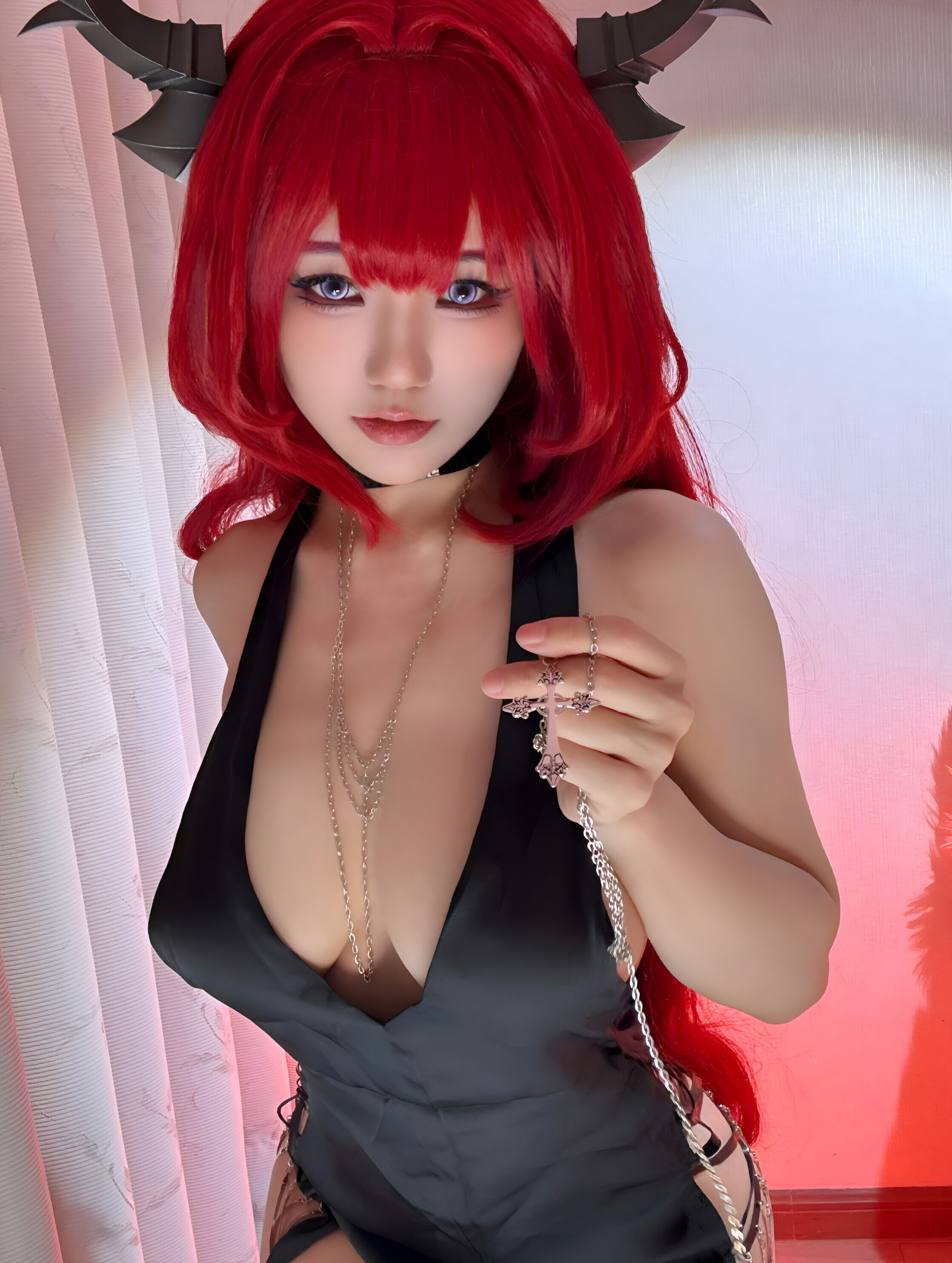 动漫博主小仓千代w - 明日方舟 史尔特尔