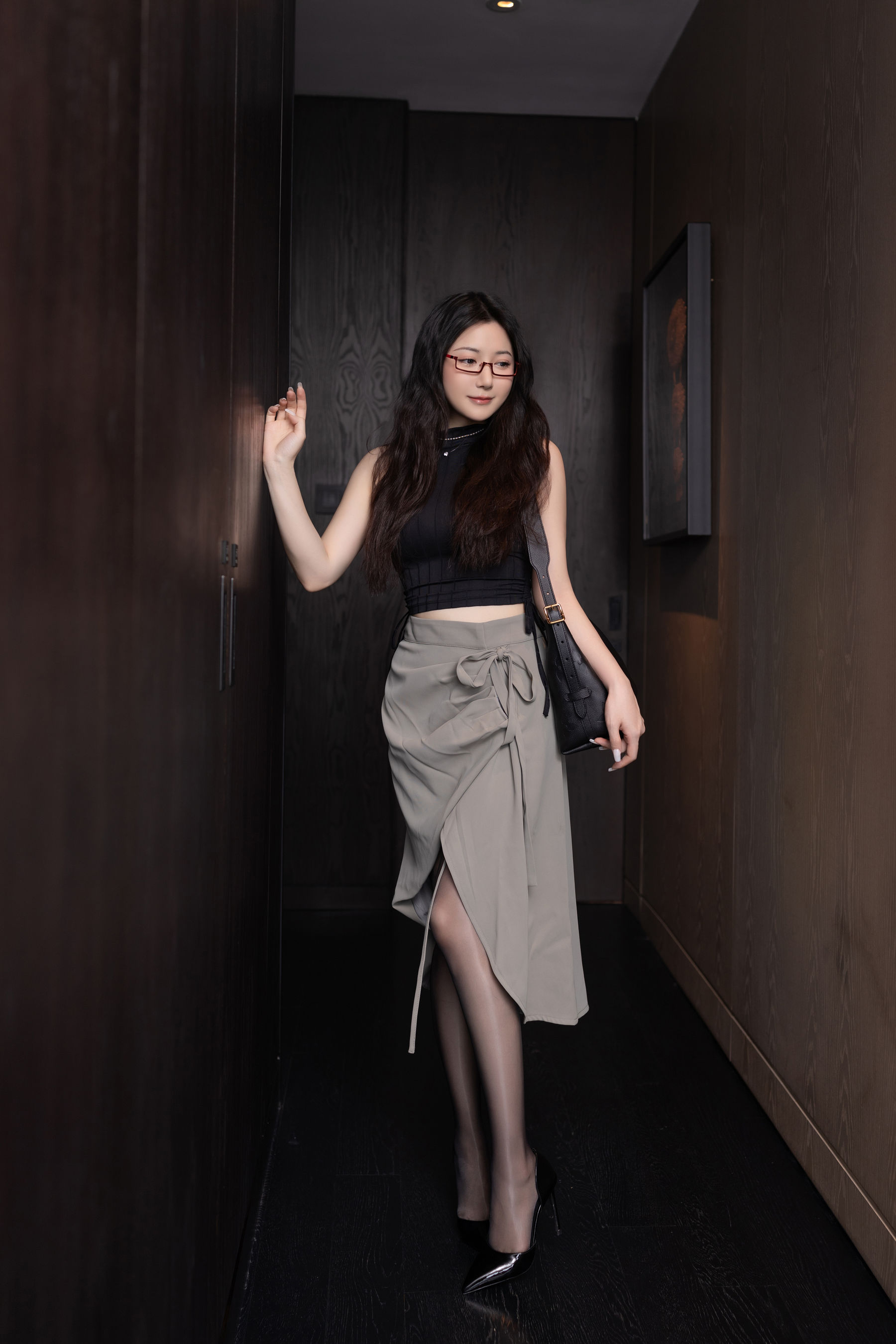 鱼子酱 - 眼镜娘