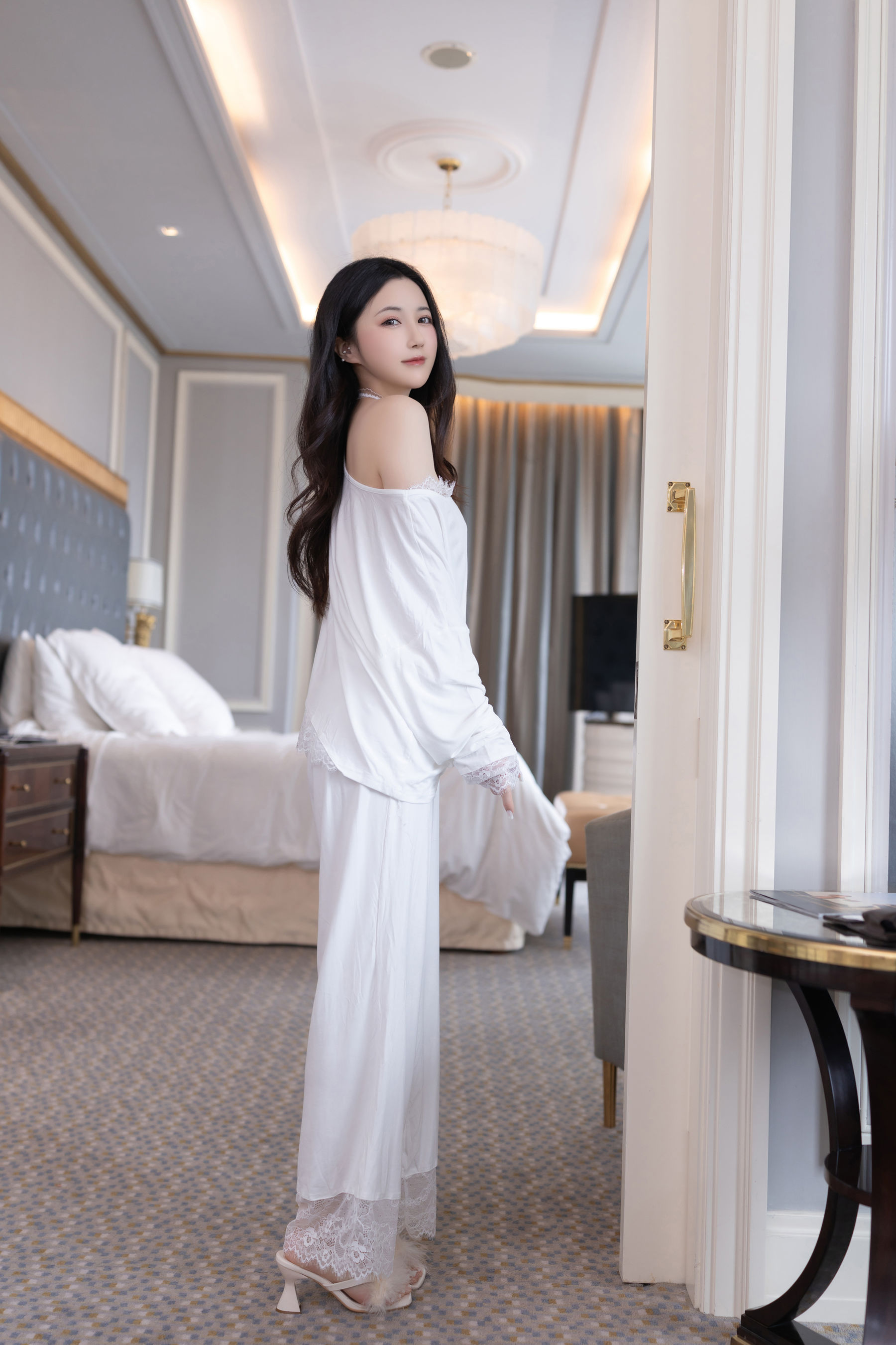 鱼子酱 - 温柔姐姐