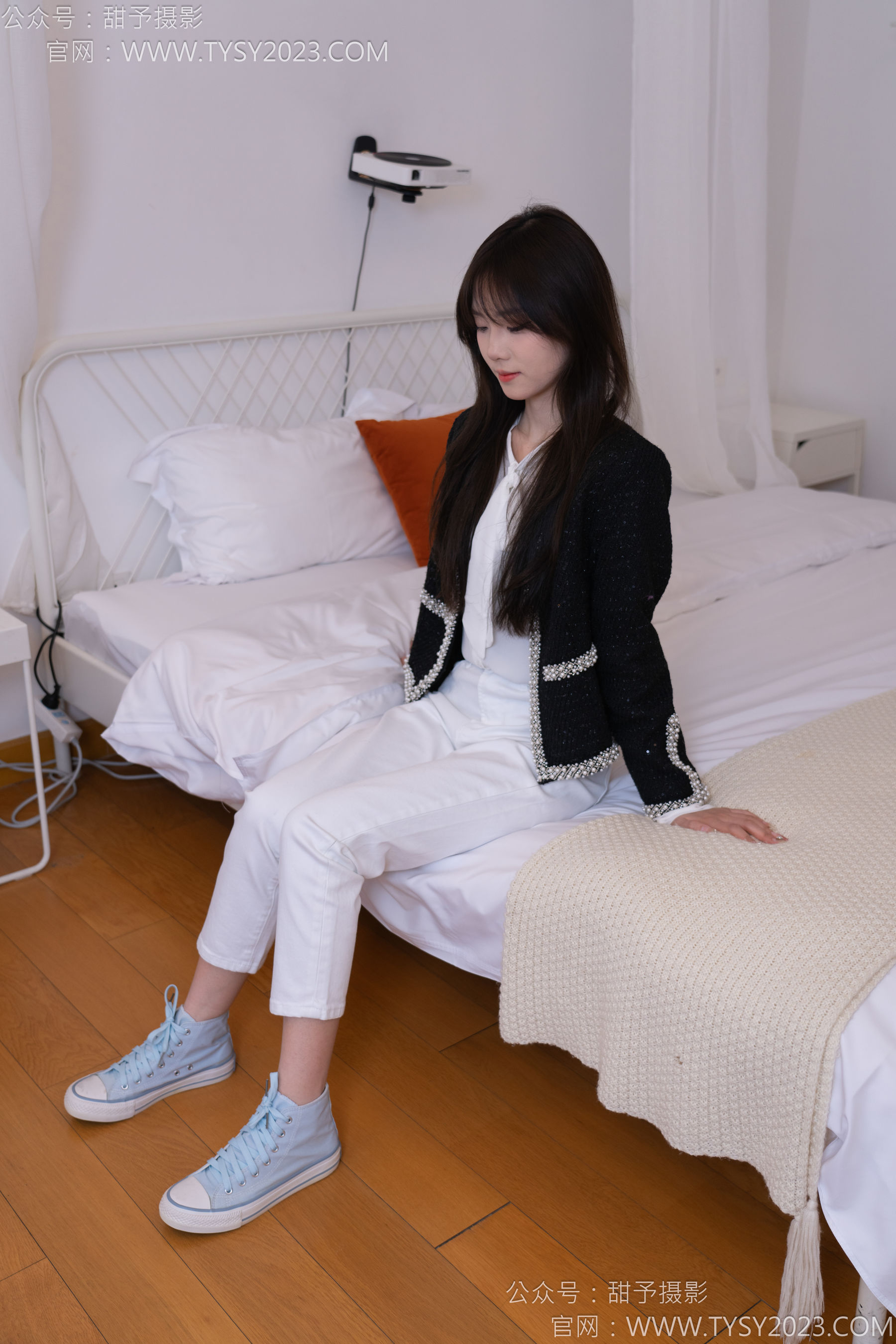 甜予摄影 No.171 璇璇 - 帆布鞋、白棉袜、抖腿剧情