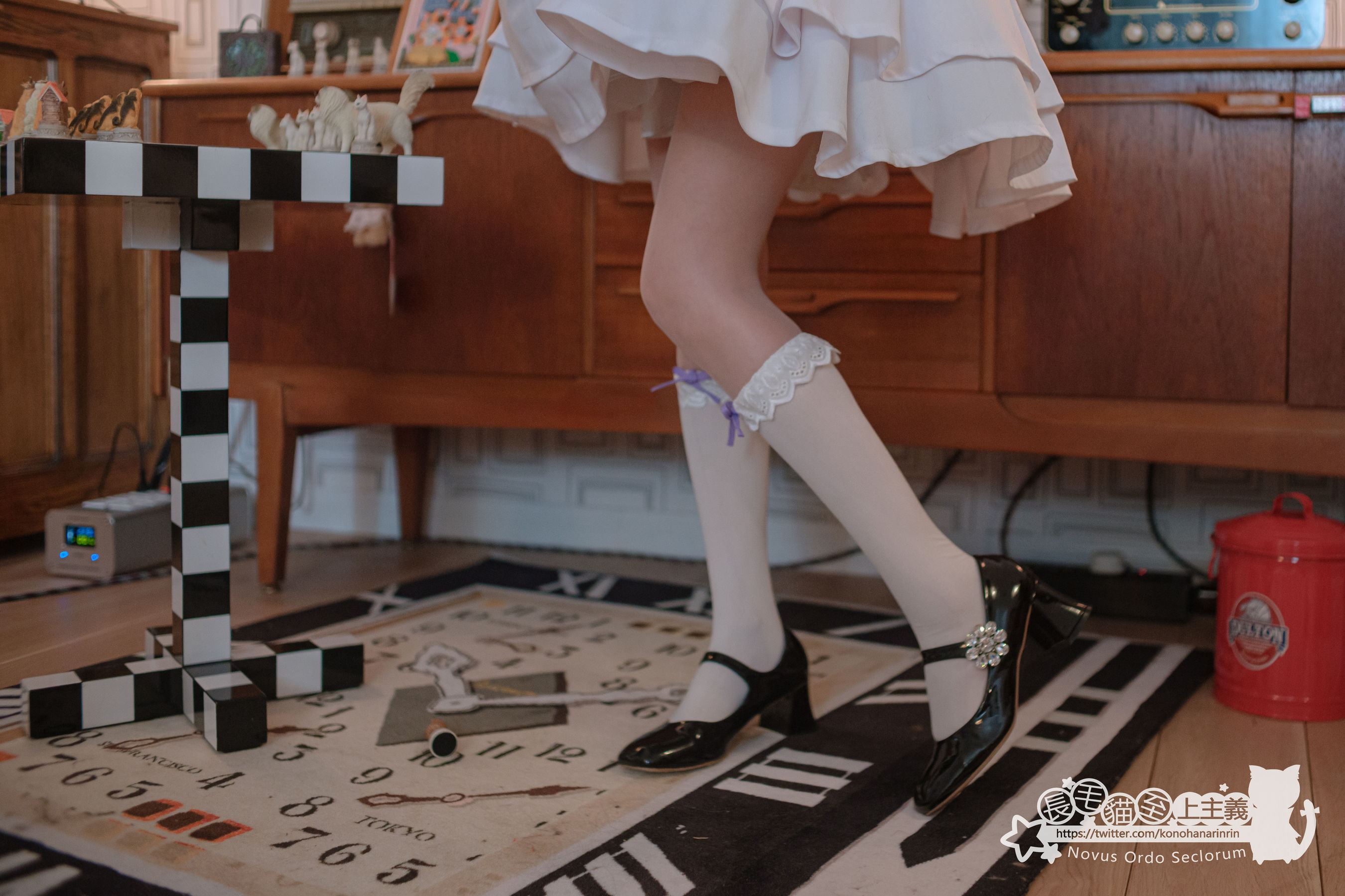 福利姬木花琳琳是勇者 - 蝉鸣泣之时